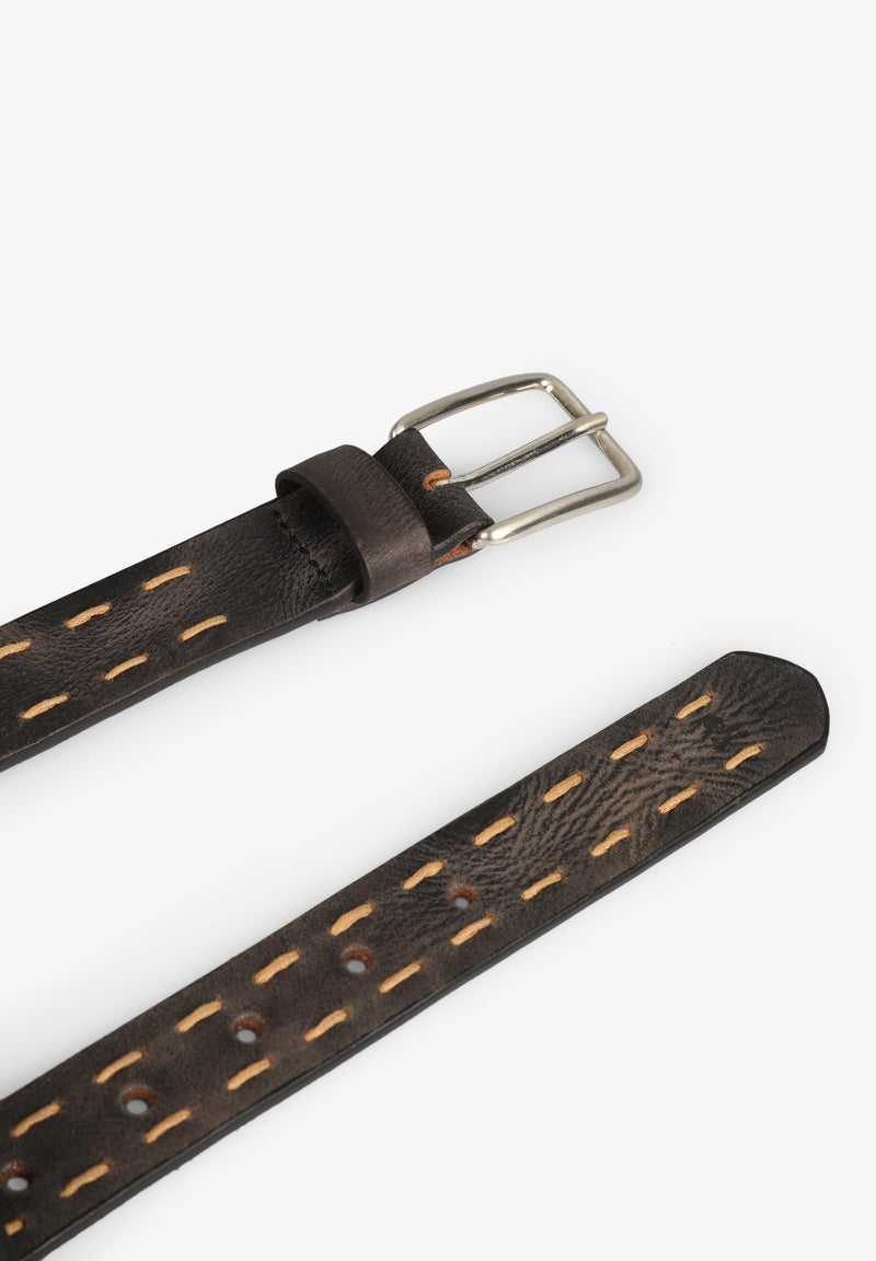LEATHER BELT WITH TOPSTITCHING