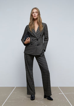 LIGHTWEIGHT METALLIC BLAZER