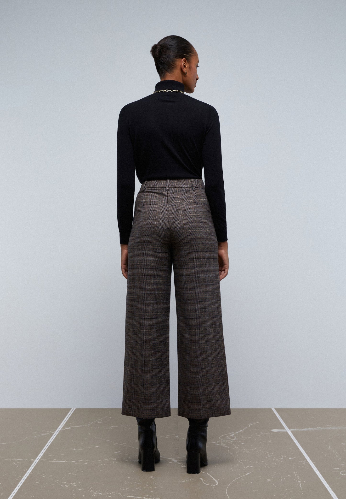 CROSSED LEG CHECK TROUSERS