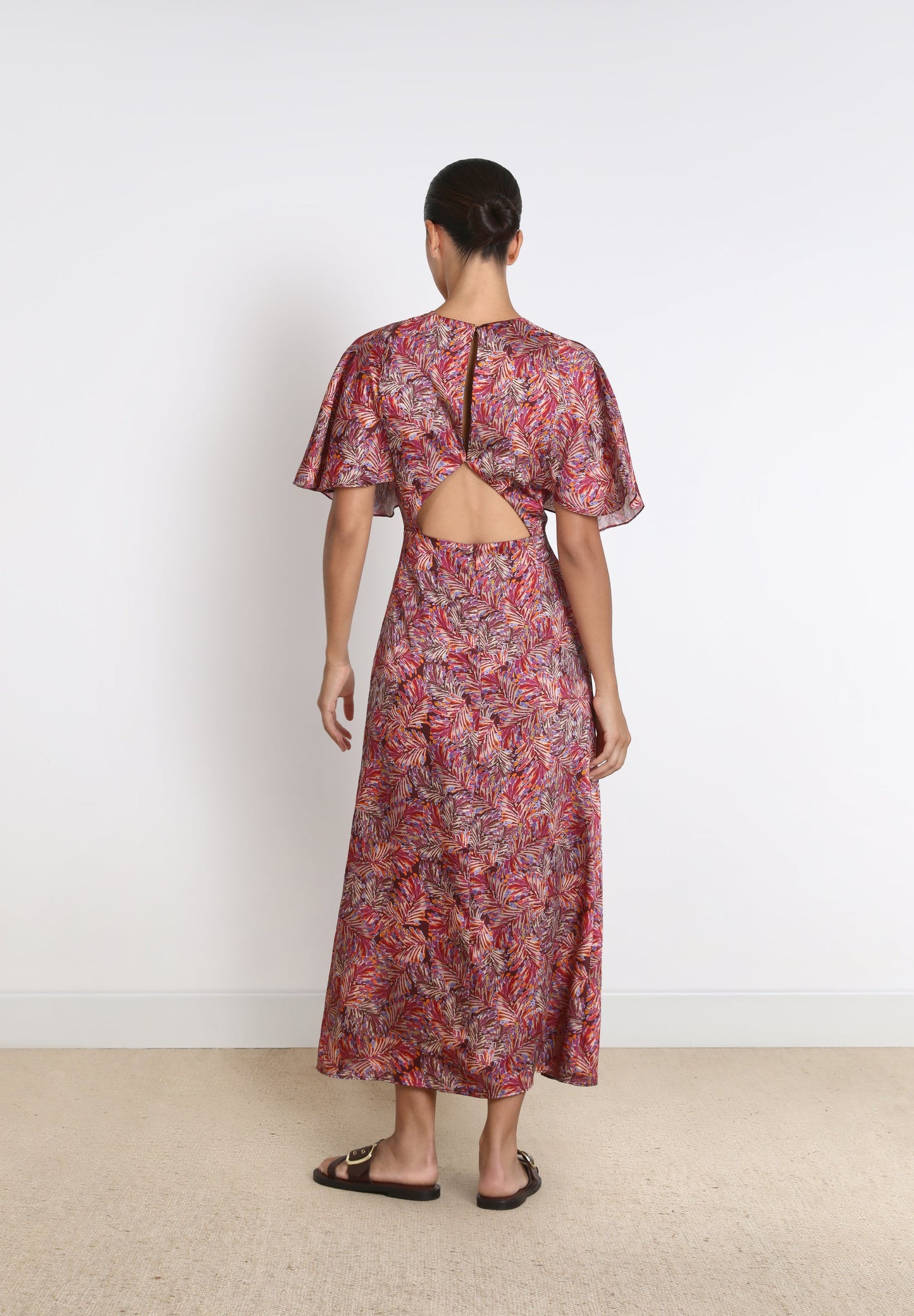 DRESS WITH BACK SLIT