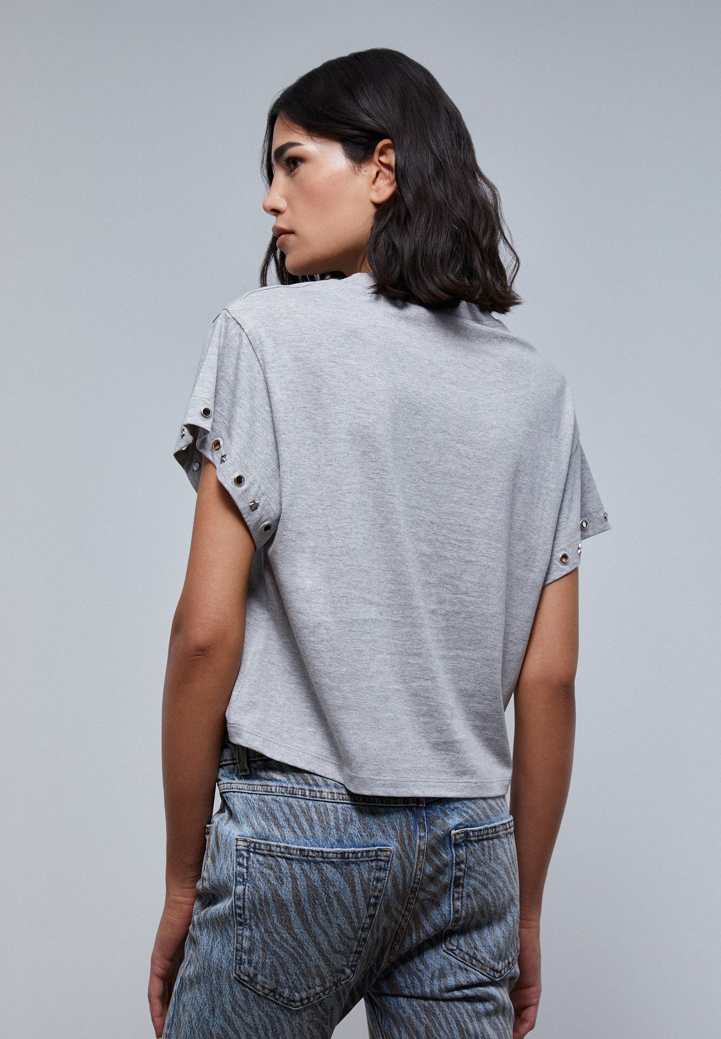 BASIC T-SHIRT WITH SLEEVE DETAIL