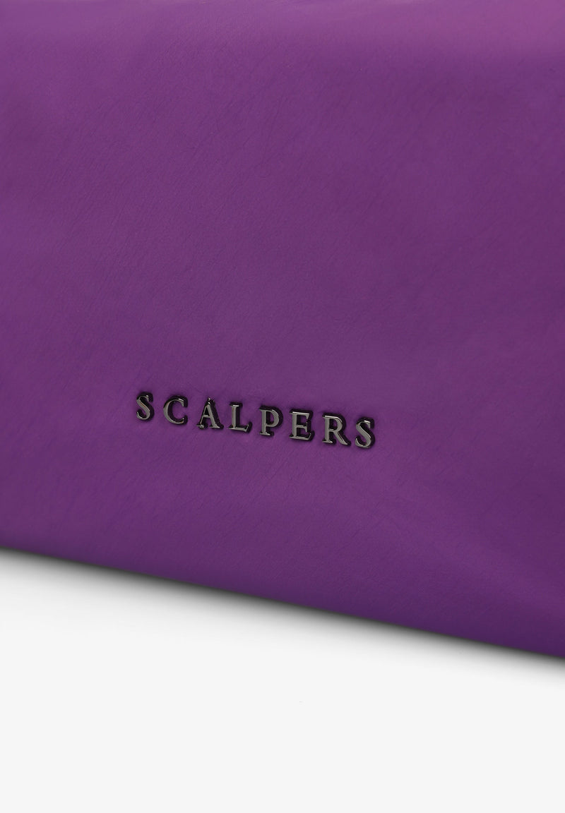 TOILETRY BAG WITH ZIP DETAIL