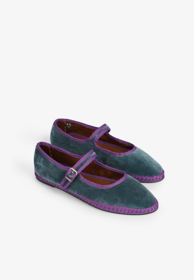 VELVET SLIPPERS WITH BUCKLE
