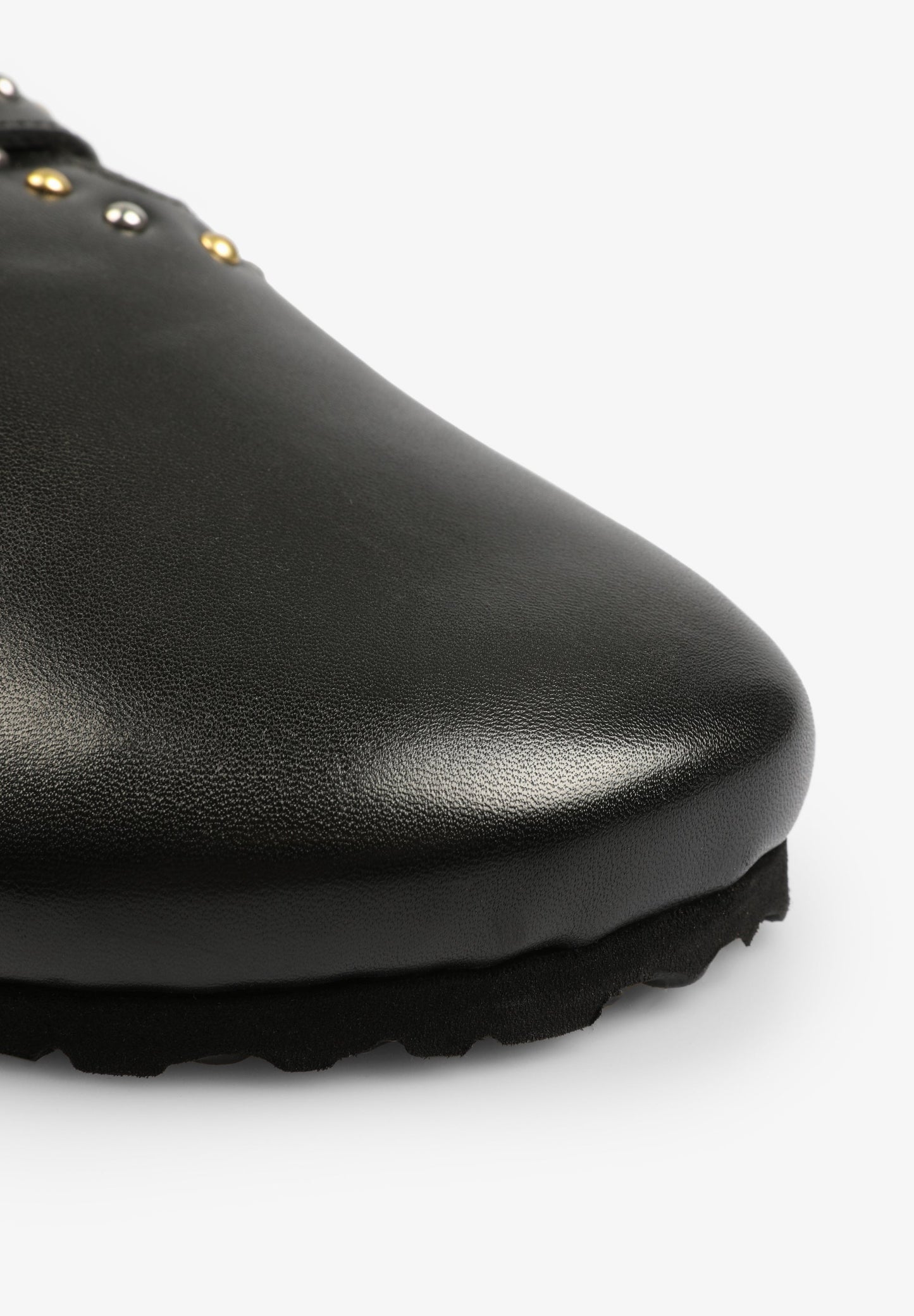 LEATHER CLOGS WITH STUDS