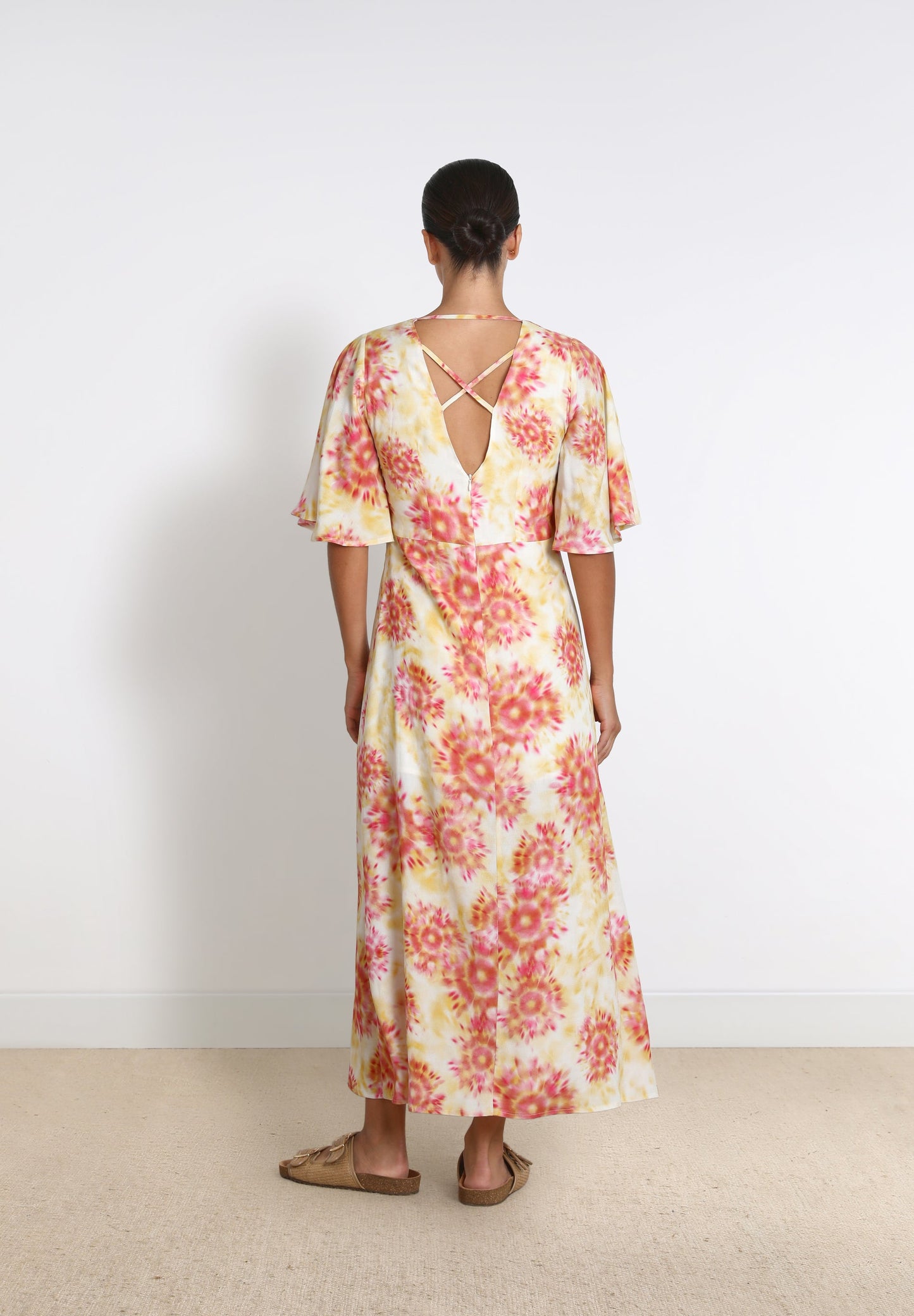 SATIN DRESS WITH BACK DETAIL