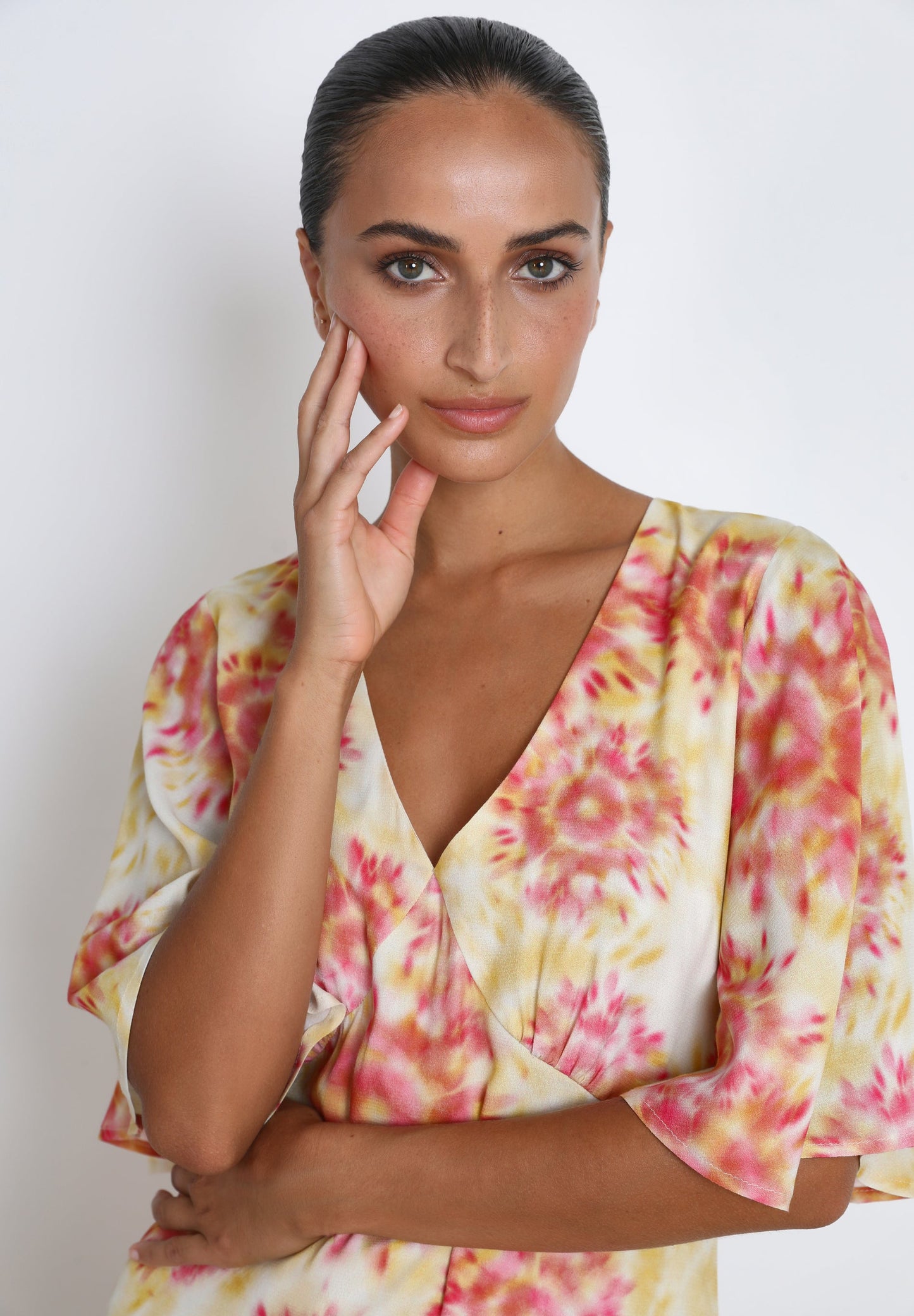 SATIN DRESS WITH BACK DETAIL