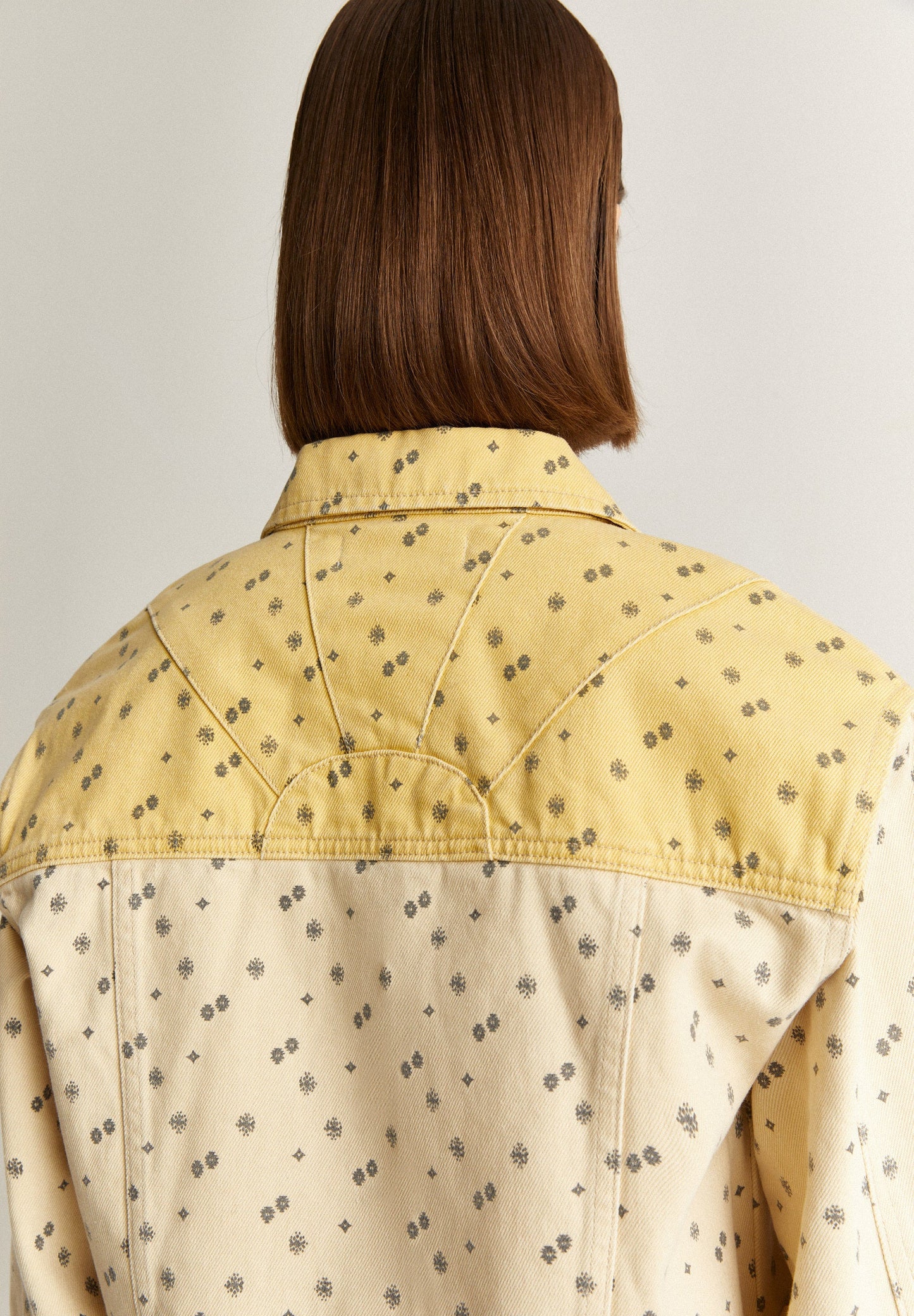 DENIM JACKET WITH ETHNIC MOTIFS