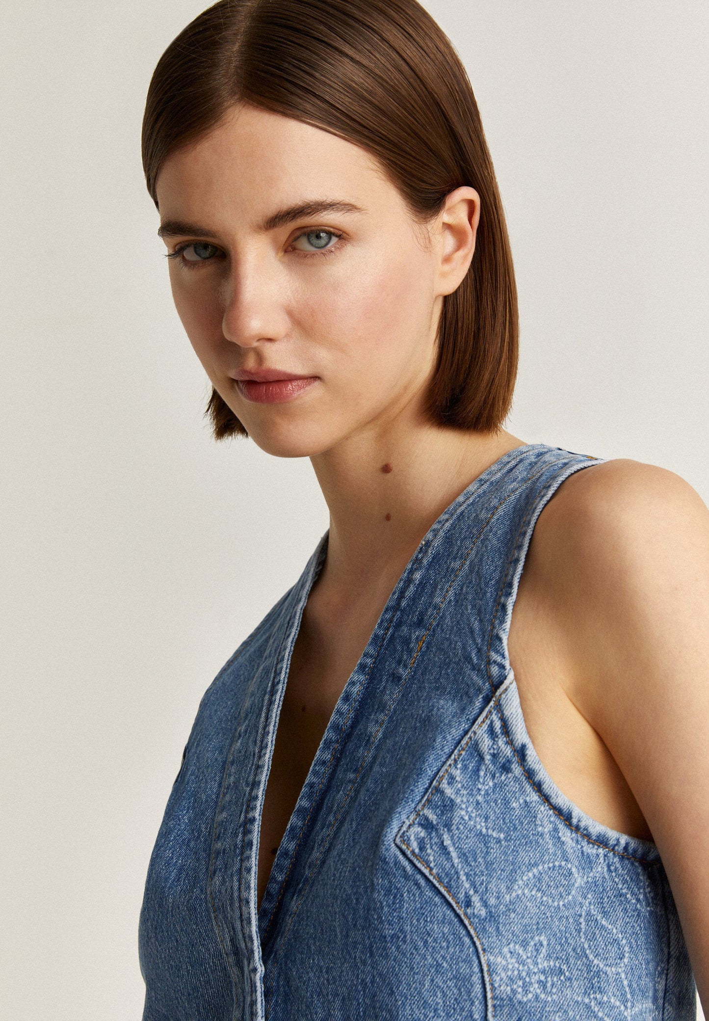 TEXTURED DENIM GILET