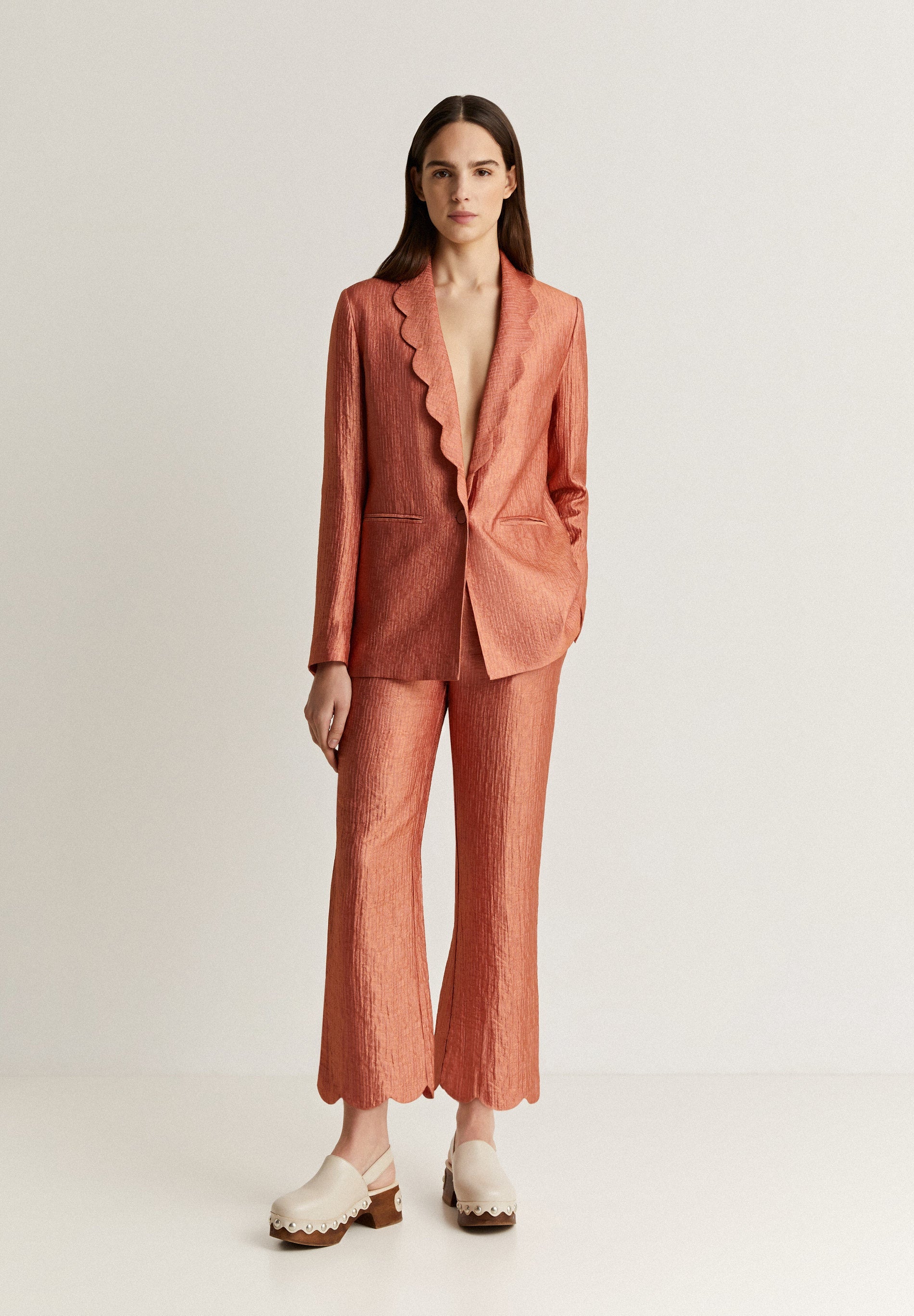 TROUSERS WITH WAVED HEM