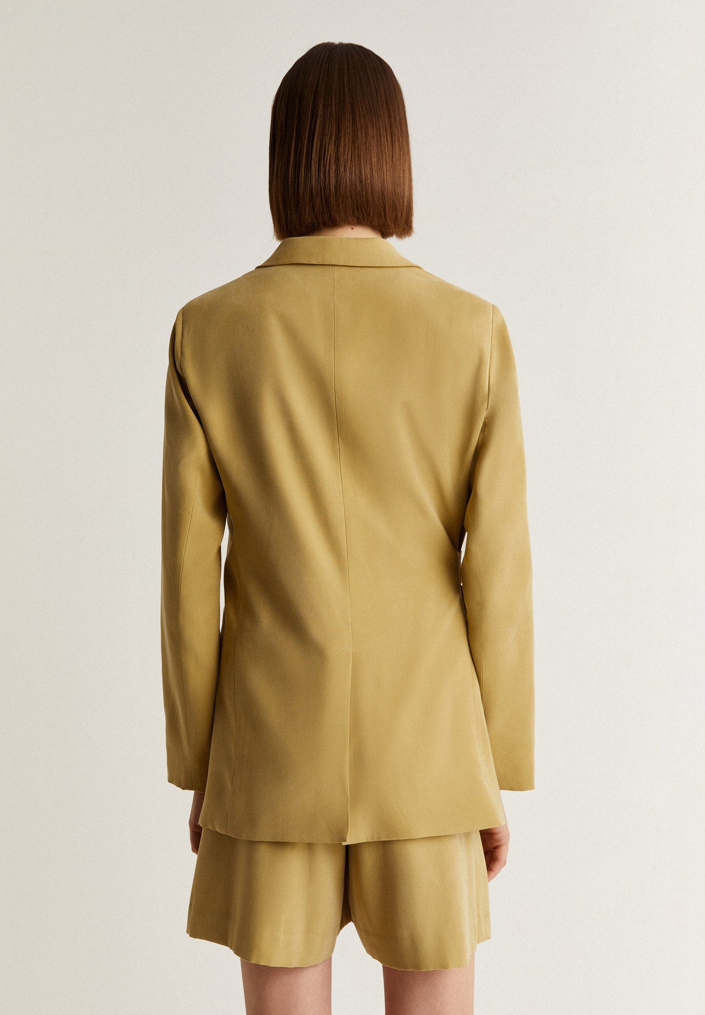 BLAZER WITH SIDE FASTENING