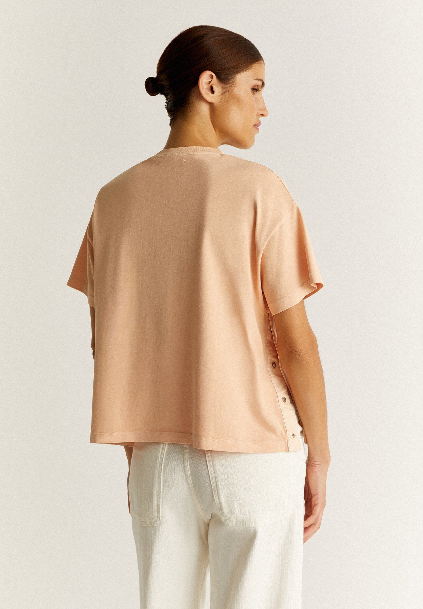T-SHIRT WITH SIDE SNAP BUTTONS