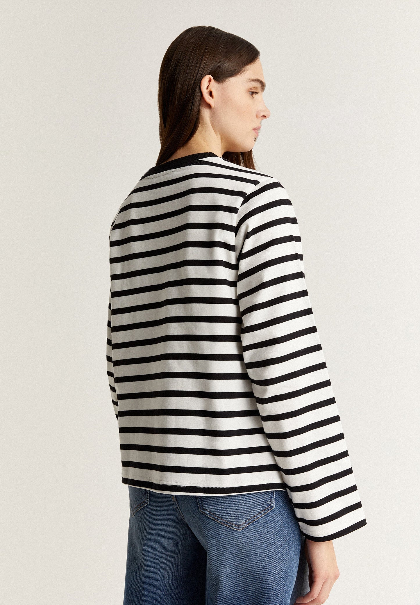 LONG SLEEVE STRIPED T-SHIRT