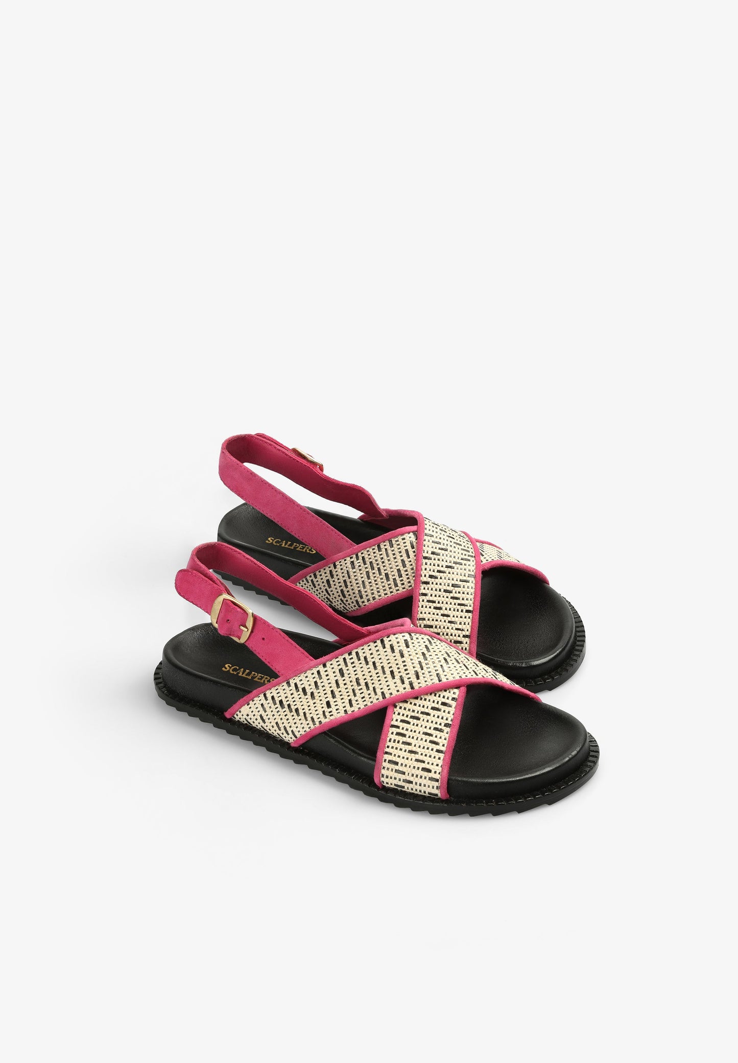 FLAT CRISS-CROSS SANDALS