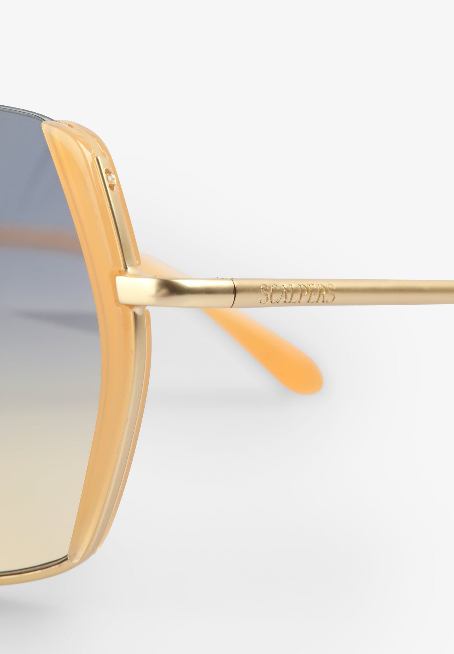 METAL FRAME SUNGLASSES