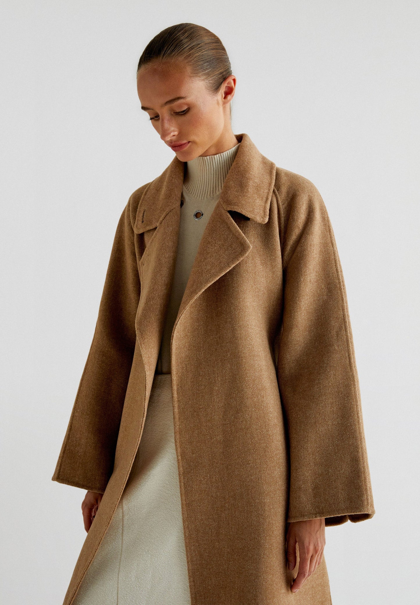 WOOL COAT WITH BELT