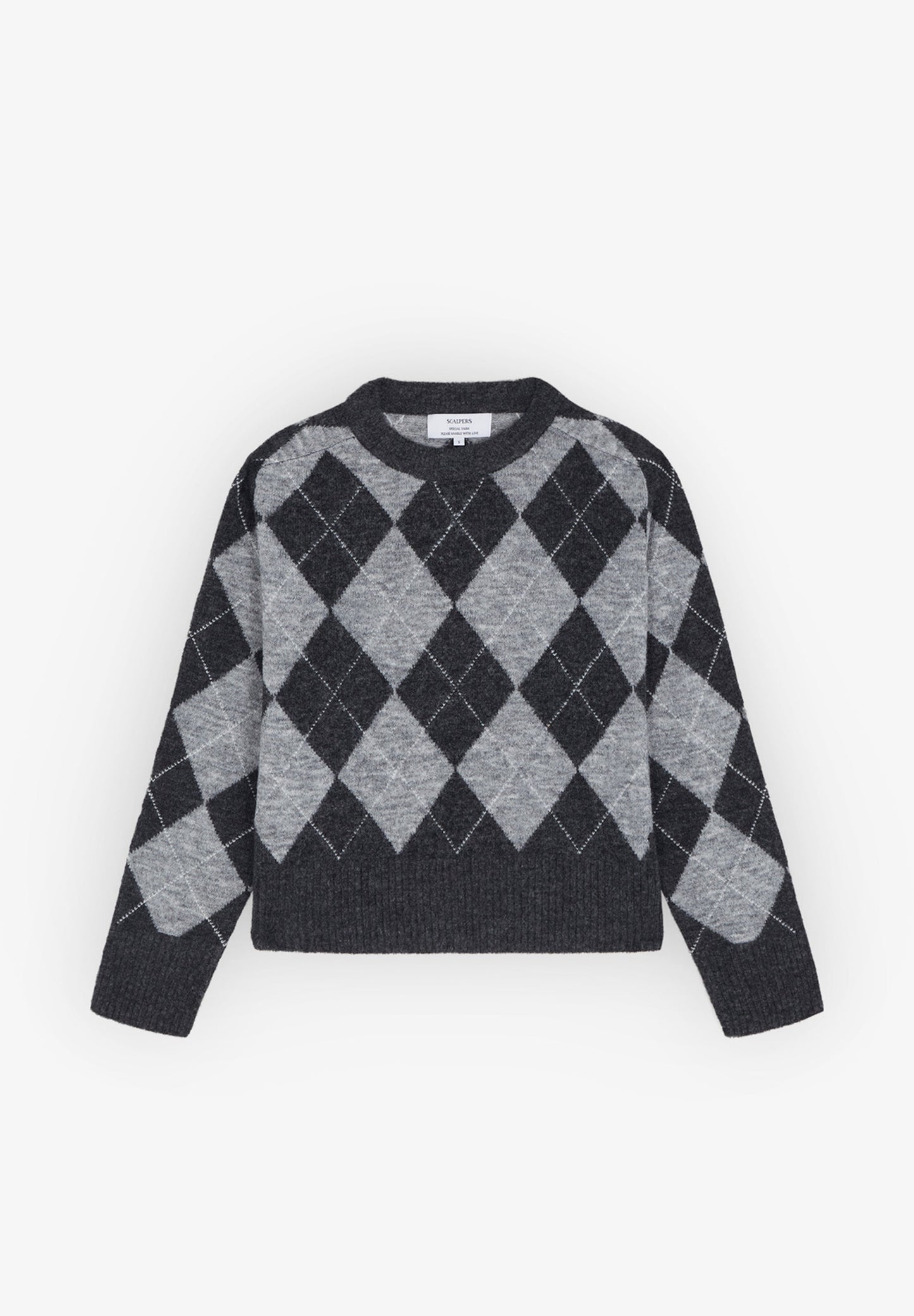 TWO-TONE DIAMOND PATTERN SWEATER