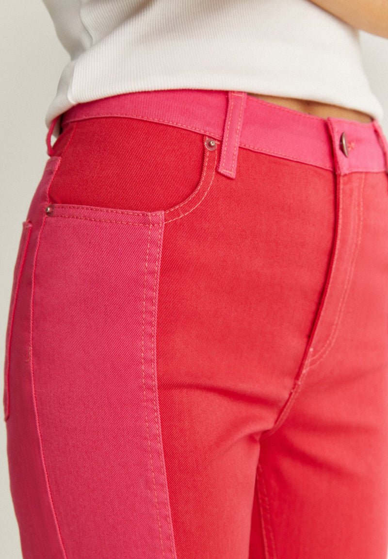 TWO-TONE ANKLE FLARED JEANS