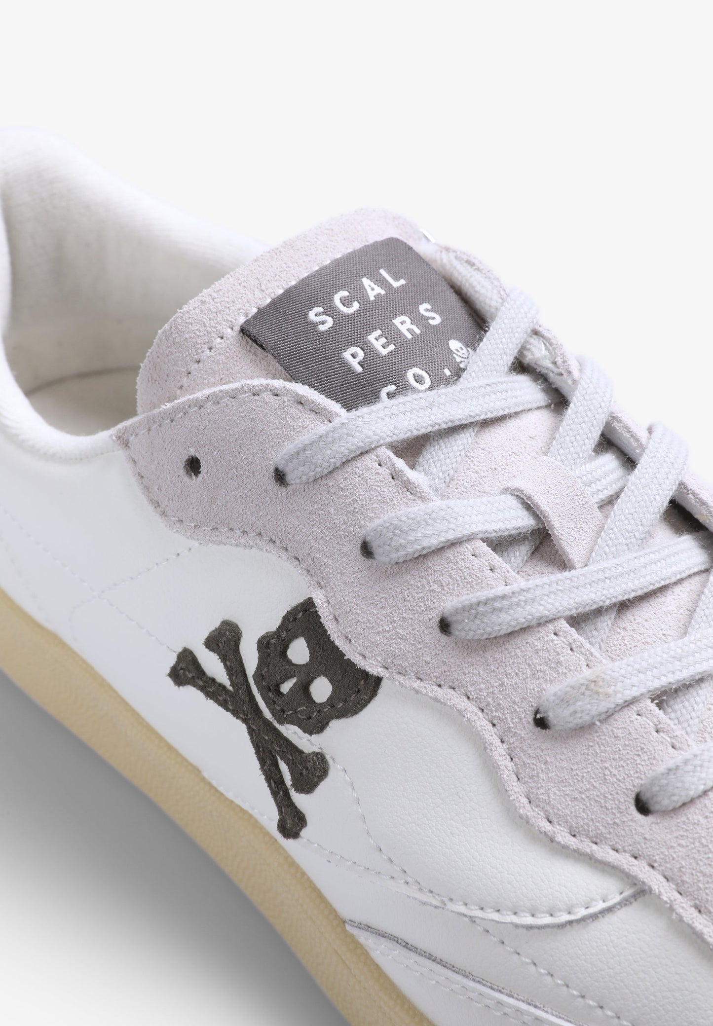 CLASSIC SOLE SNEAKERS