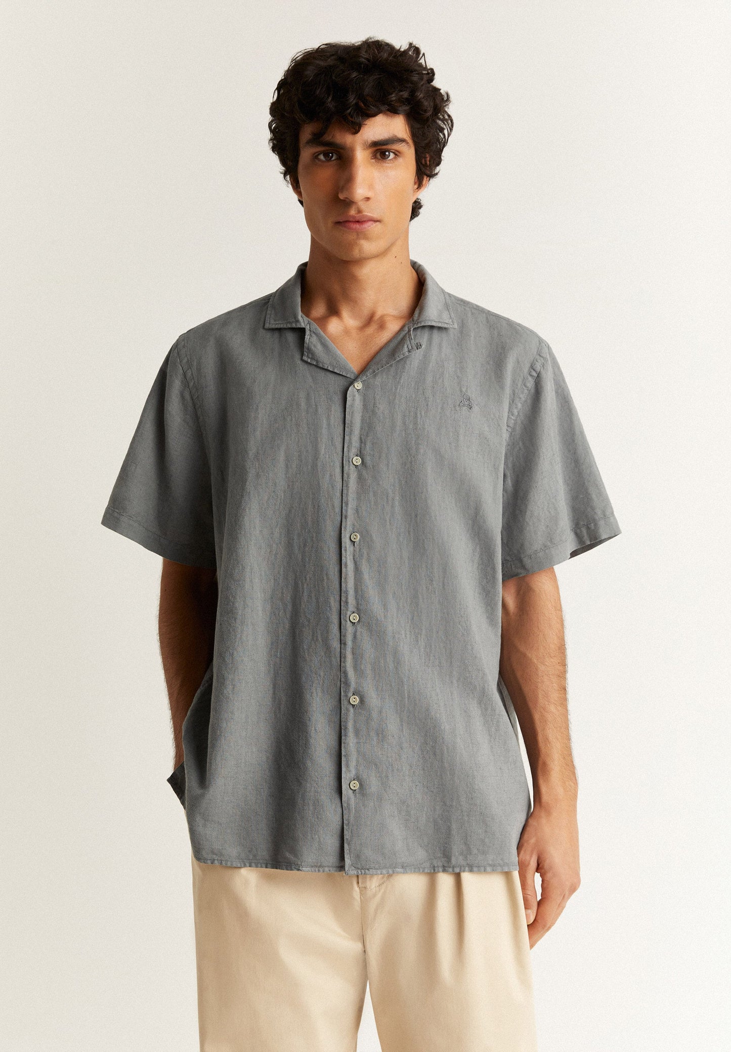SHORT SLEEVE LINEN SHIRT