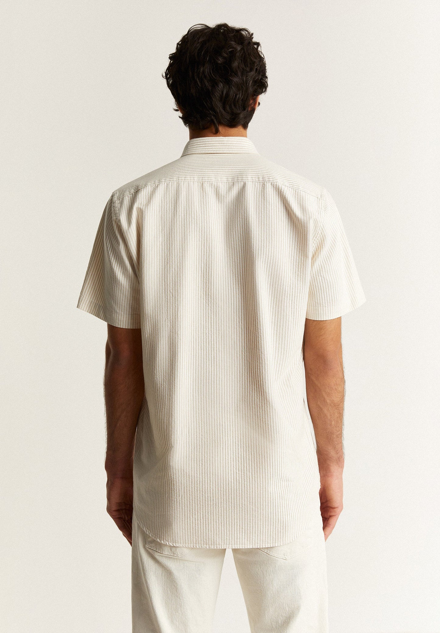 SHORT SLEEVE OXFORD STRIPED SHIRT