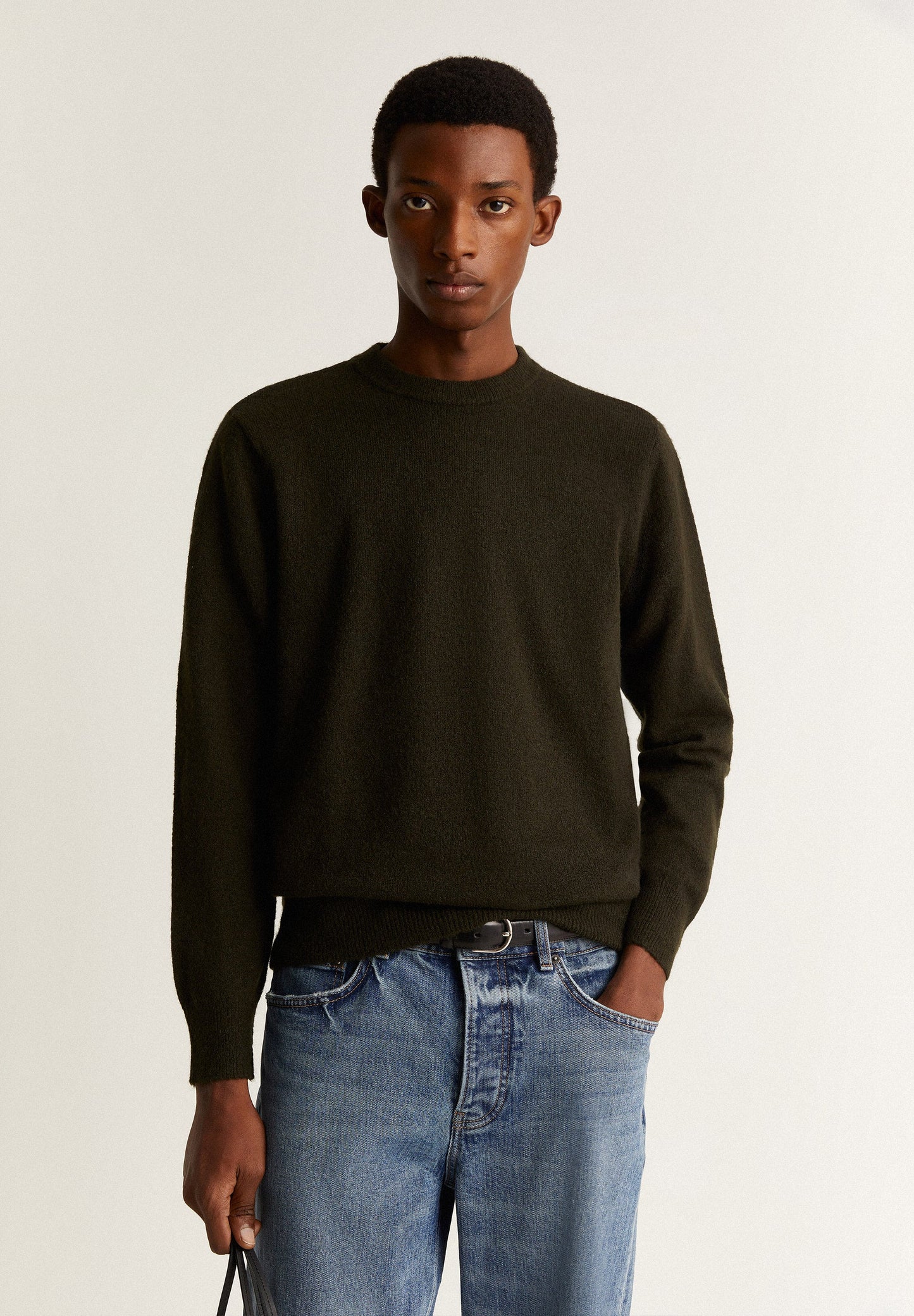 SCALLOPED KNIT SWEATER