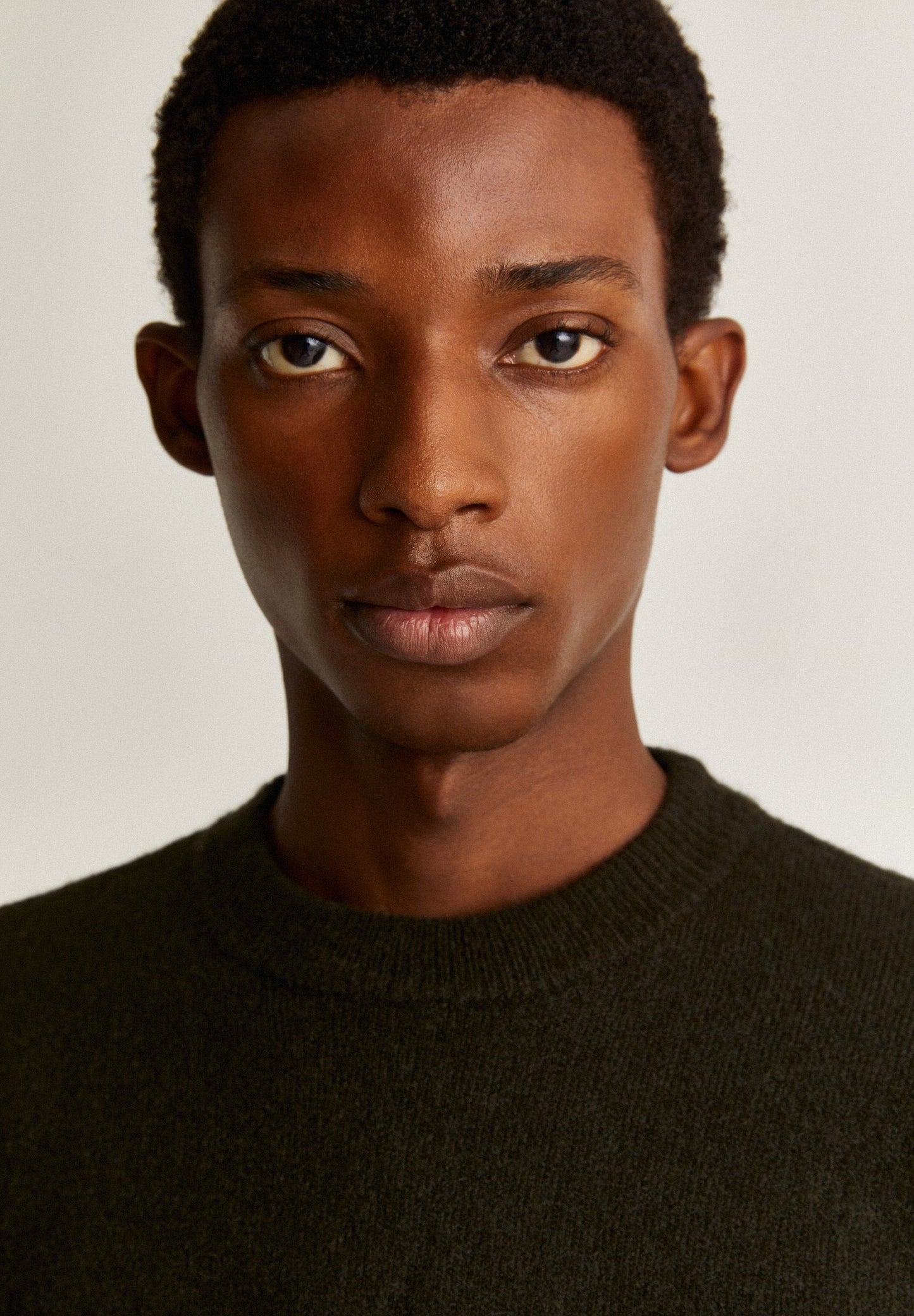 SCALLOPED KNIT SWEATER