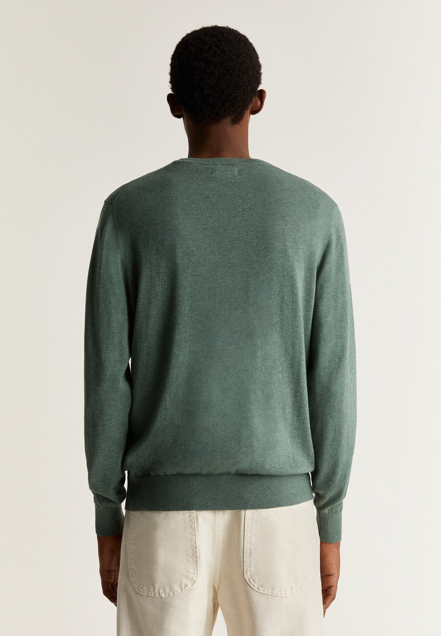 ROUND NECK SWEATER WITH SKULL