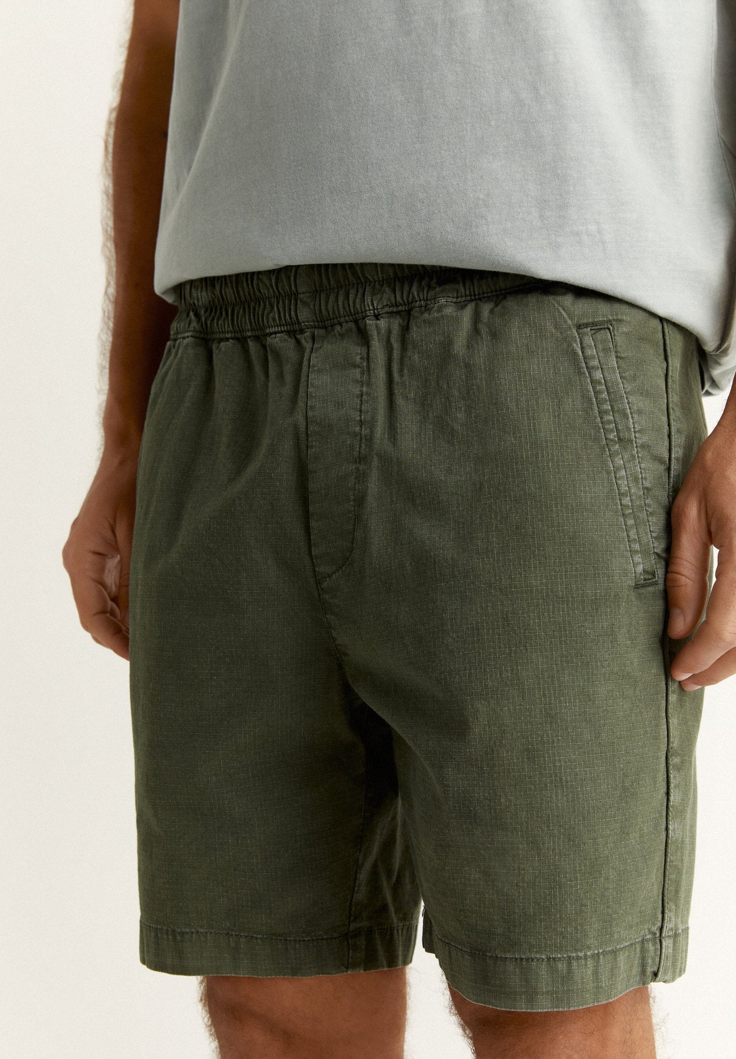 BERMUDA SHORTS WITH ELASTICATED DRAWSTRING WAISTBAND
