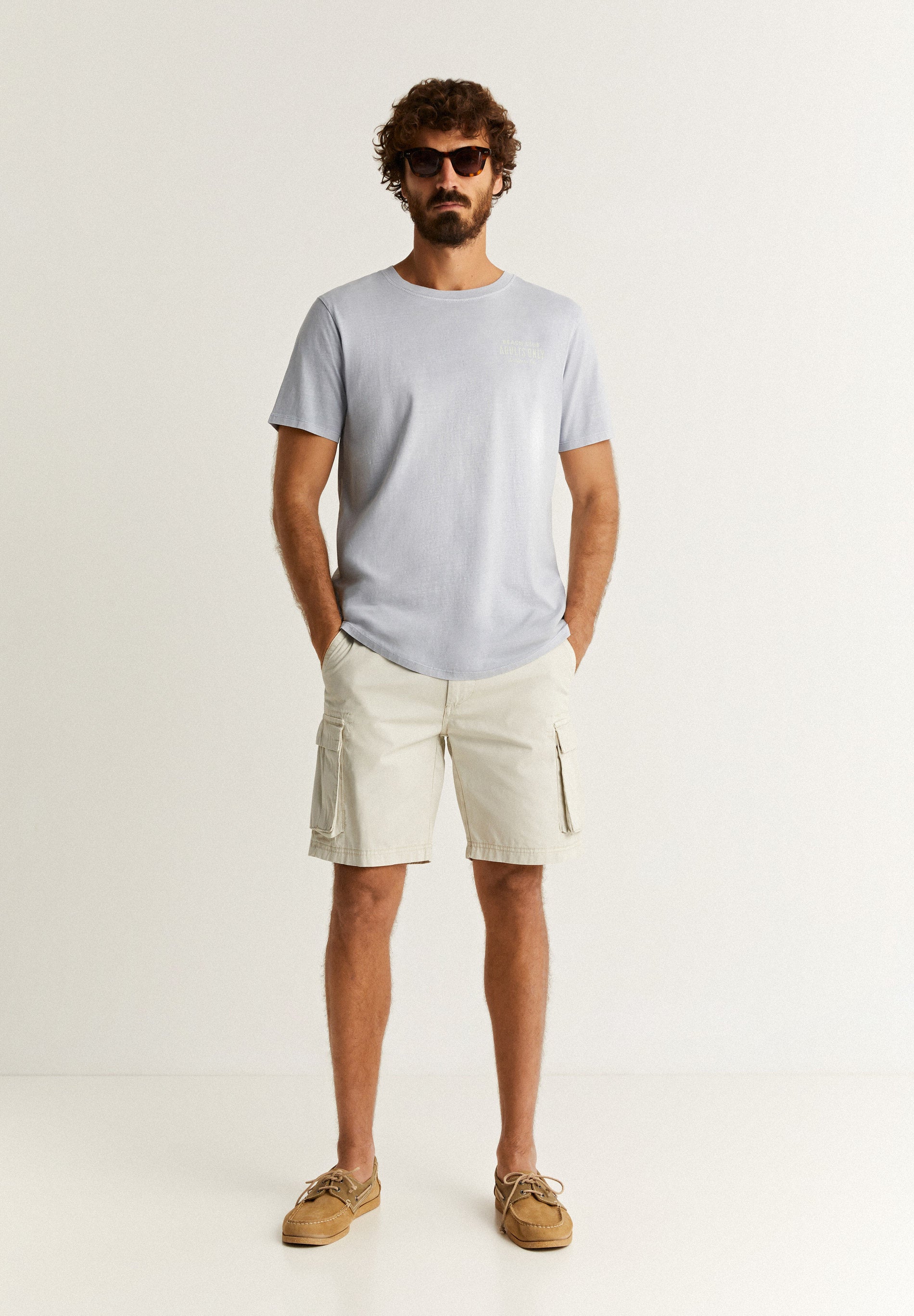 CARGO BERMUDA SHORTS WITH POCKETS