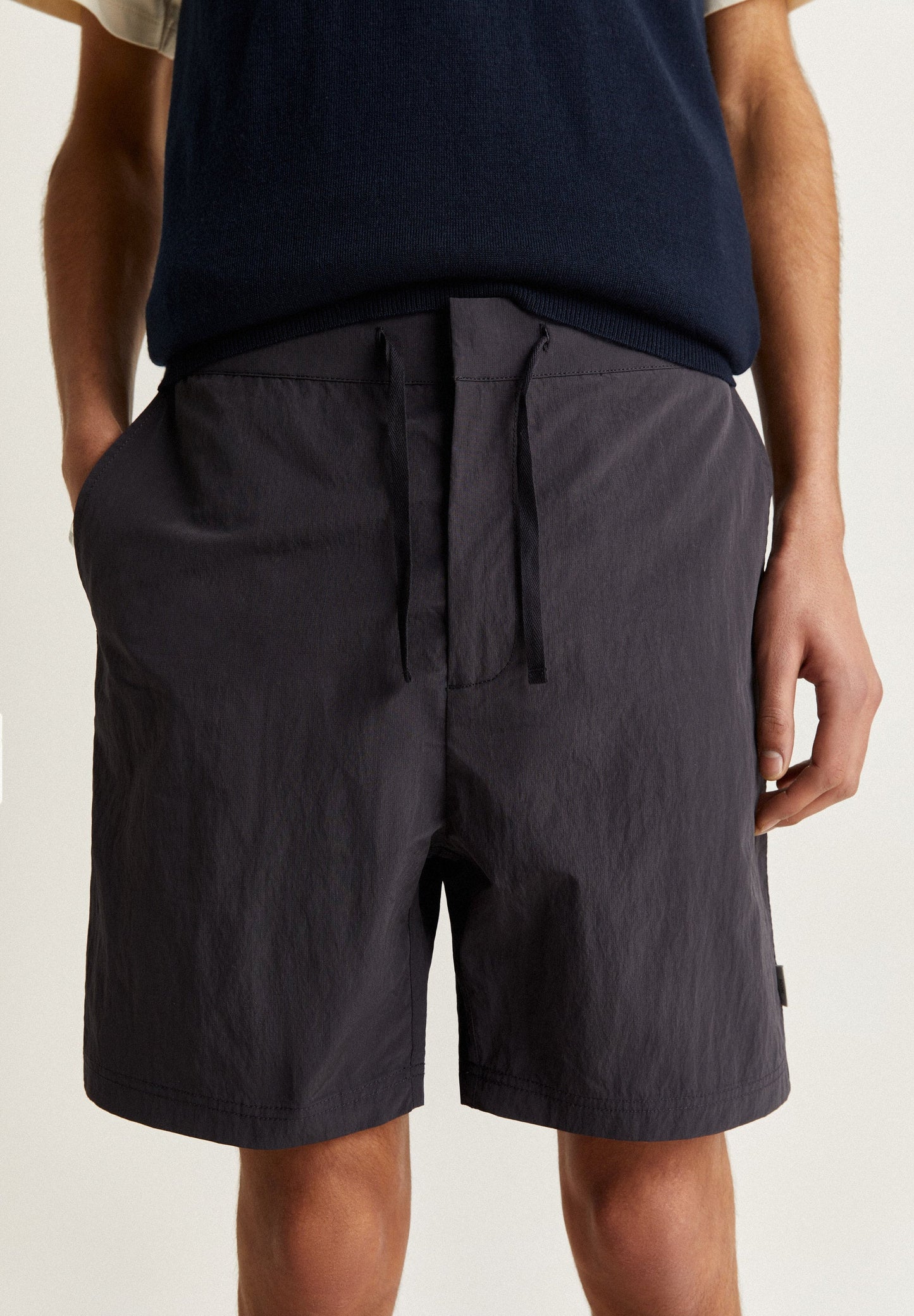 PREMIUM BERMUDA SHORTS WITH DRAWSTRING