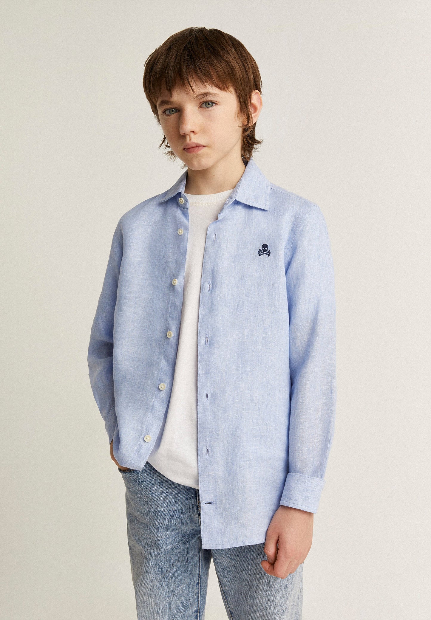 LINEN SHIRT WITH CUTAWAY COLLAR