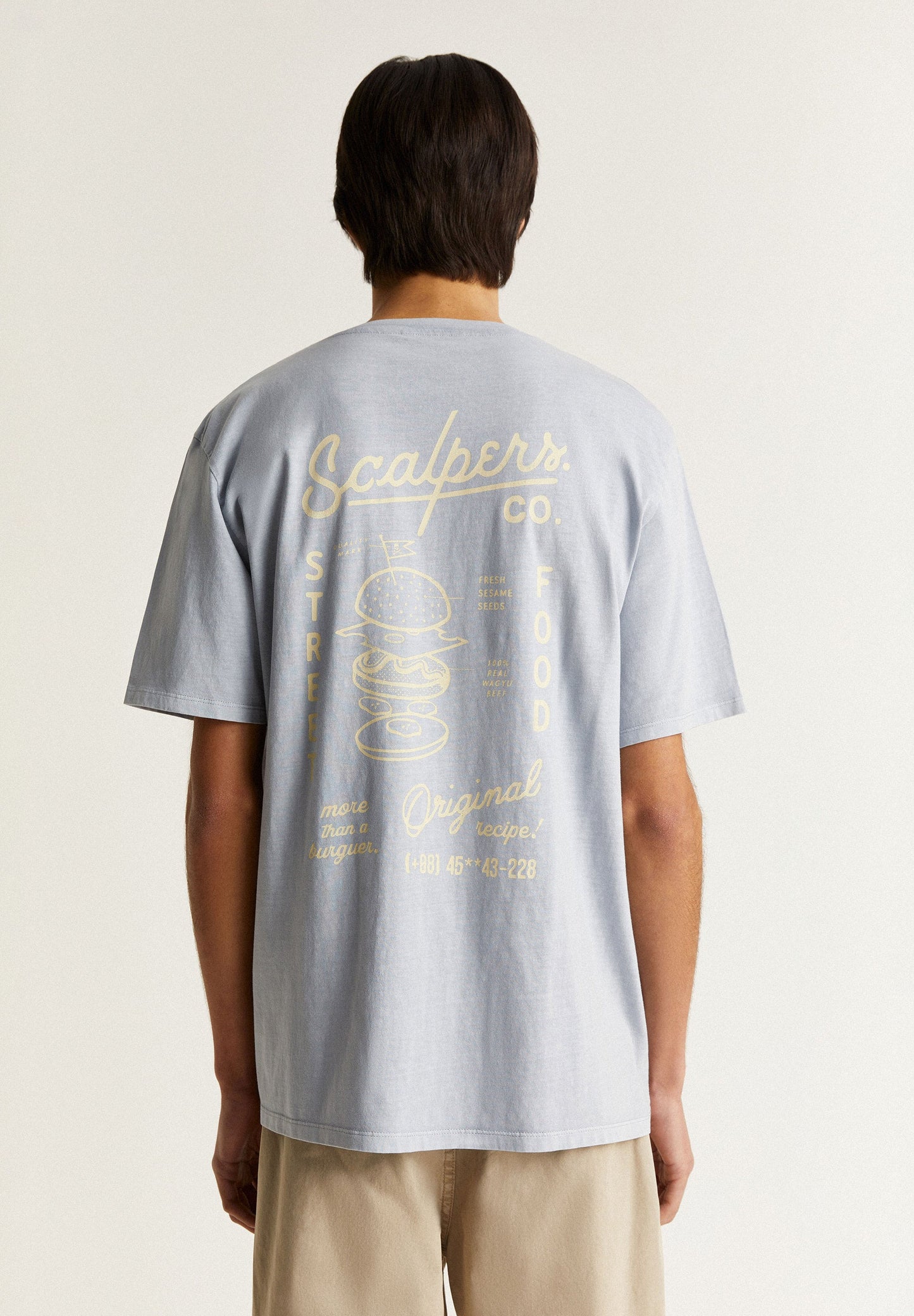 CONTRAST PRINT T-SHIRT