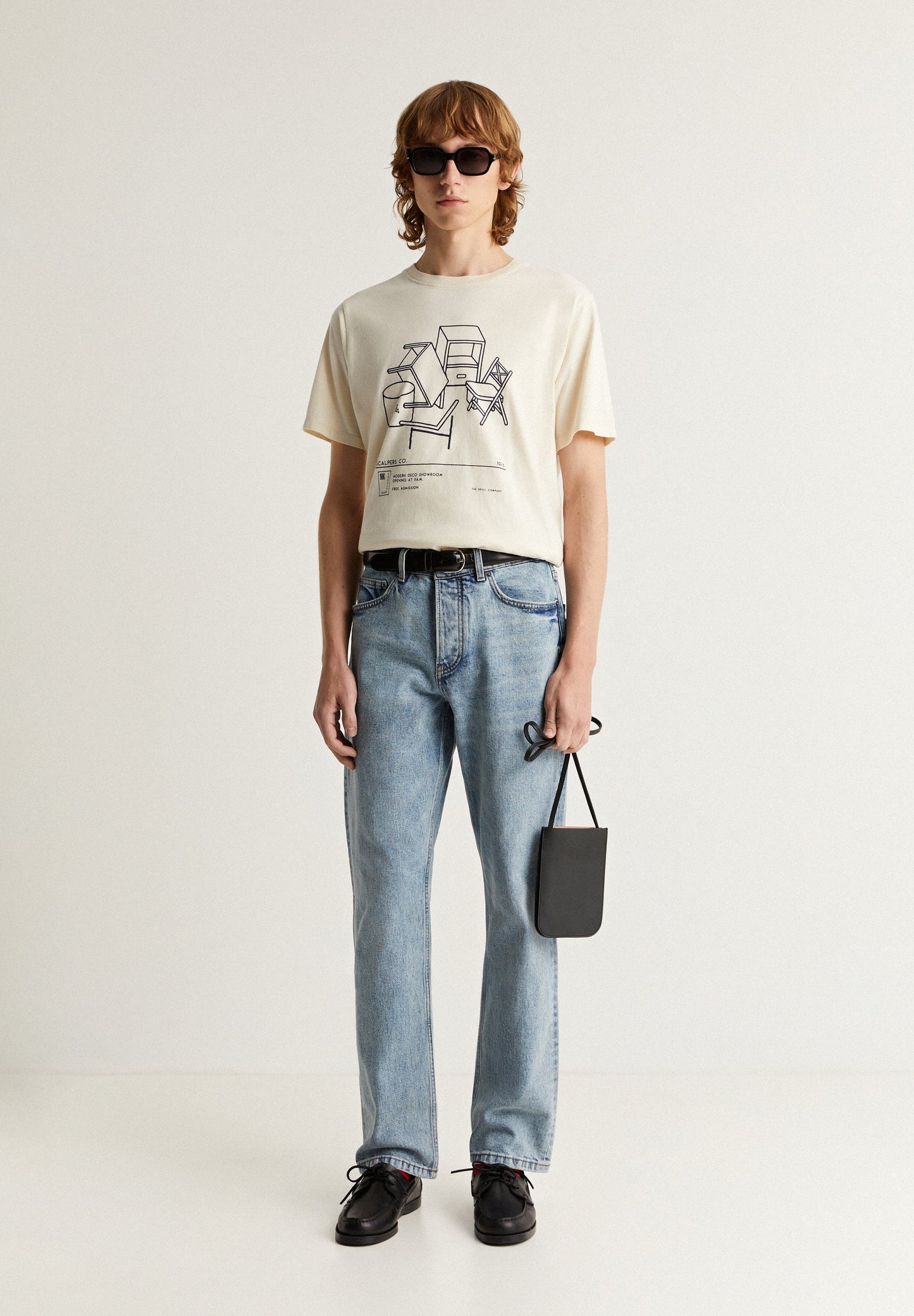 T-SHIRT WITH FRONT PRINT