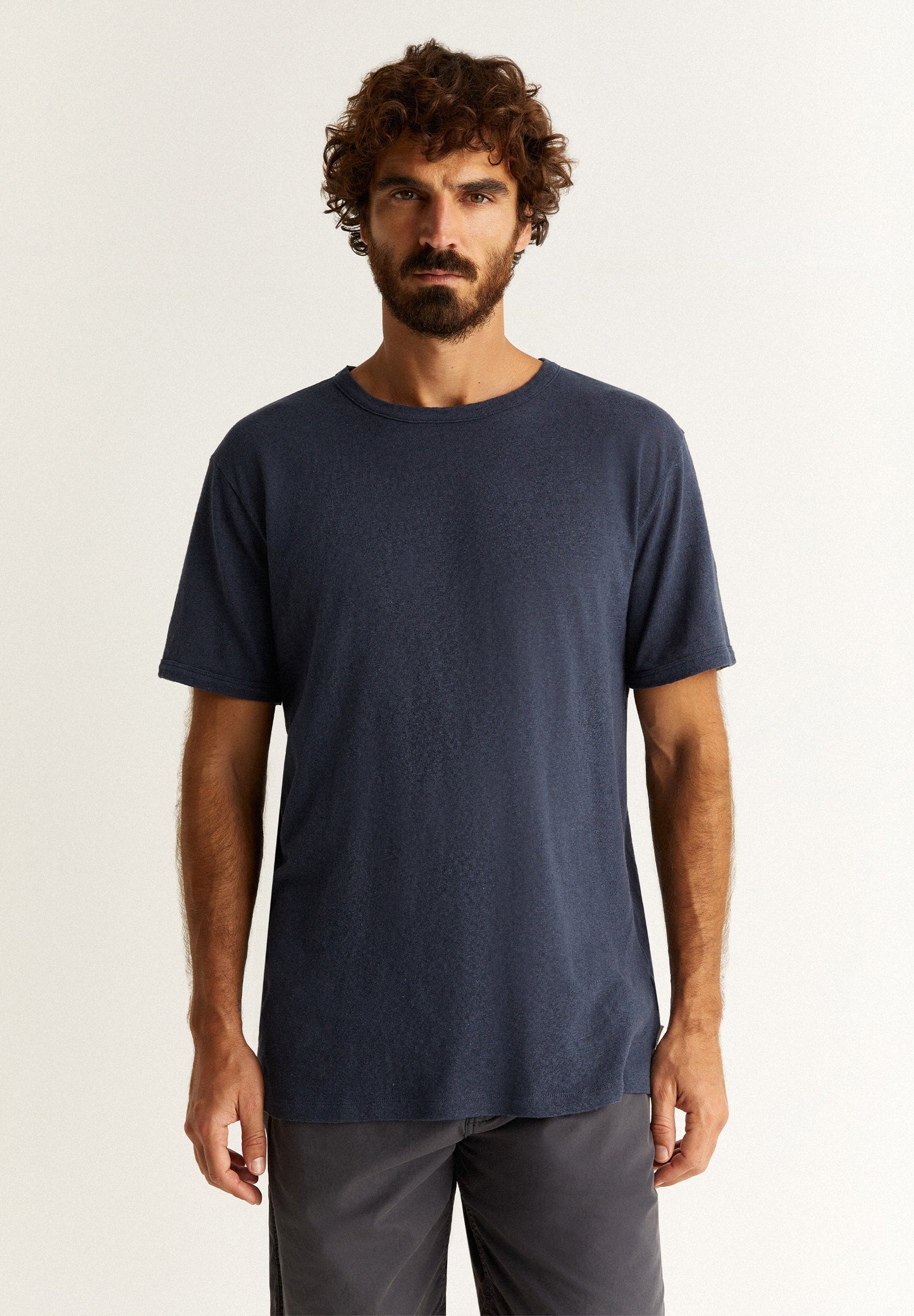PREMIUM LINEN T-SHIRT