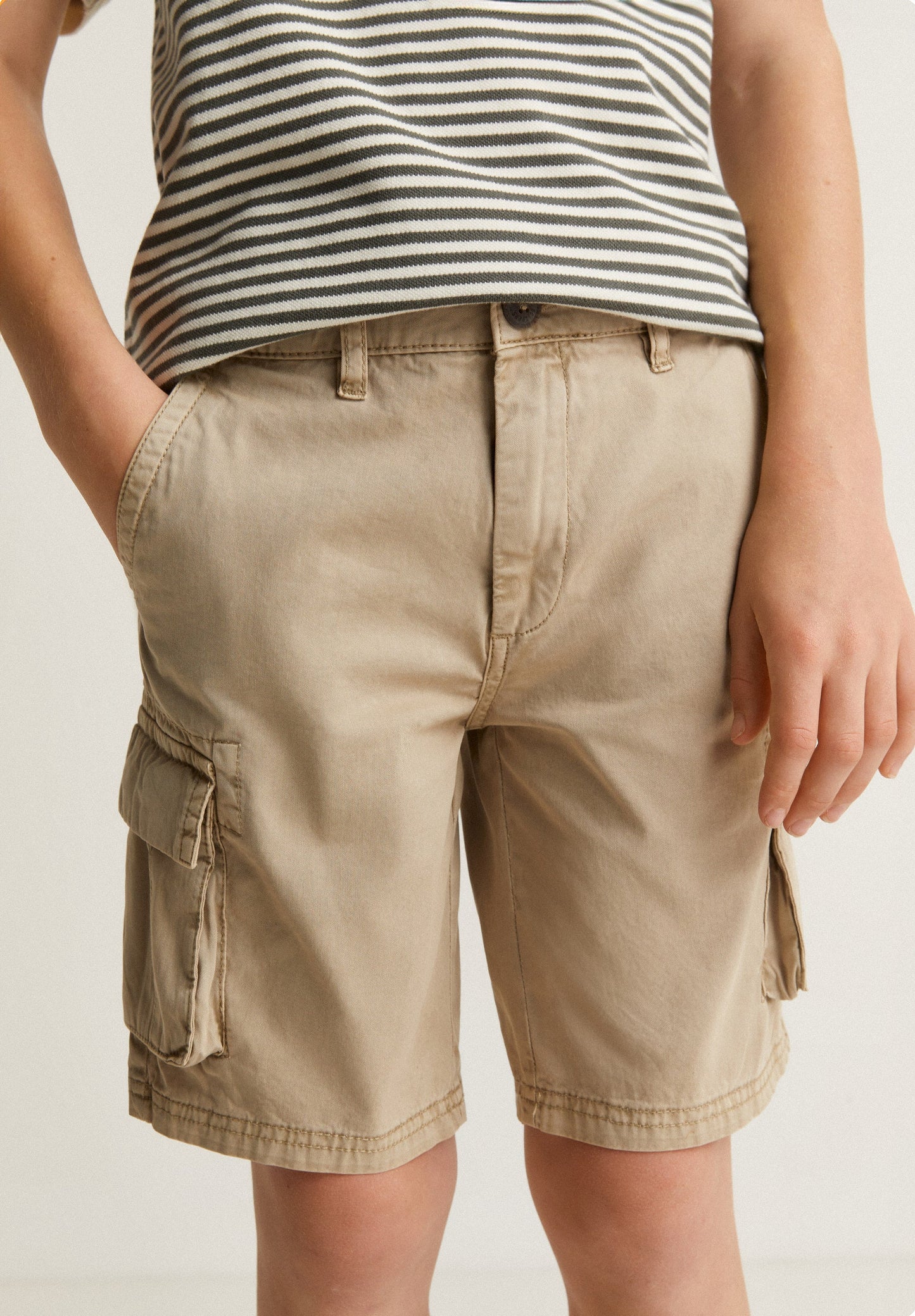 CARGO BERMUDA SHORTS