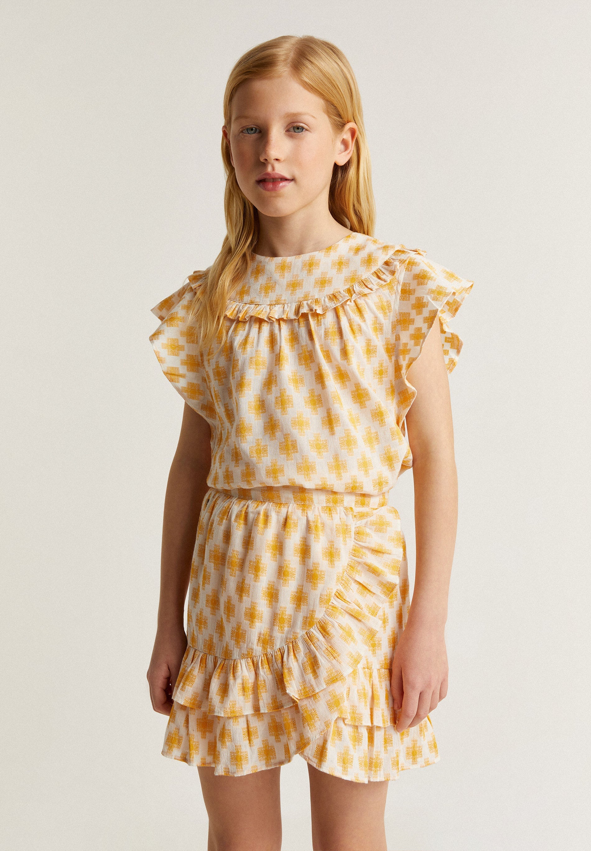 GINGHAM RUFFLED YOKE