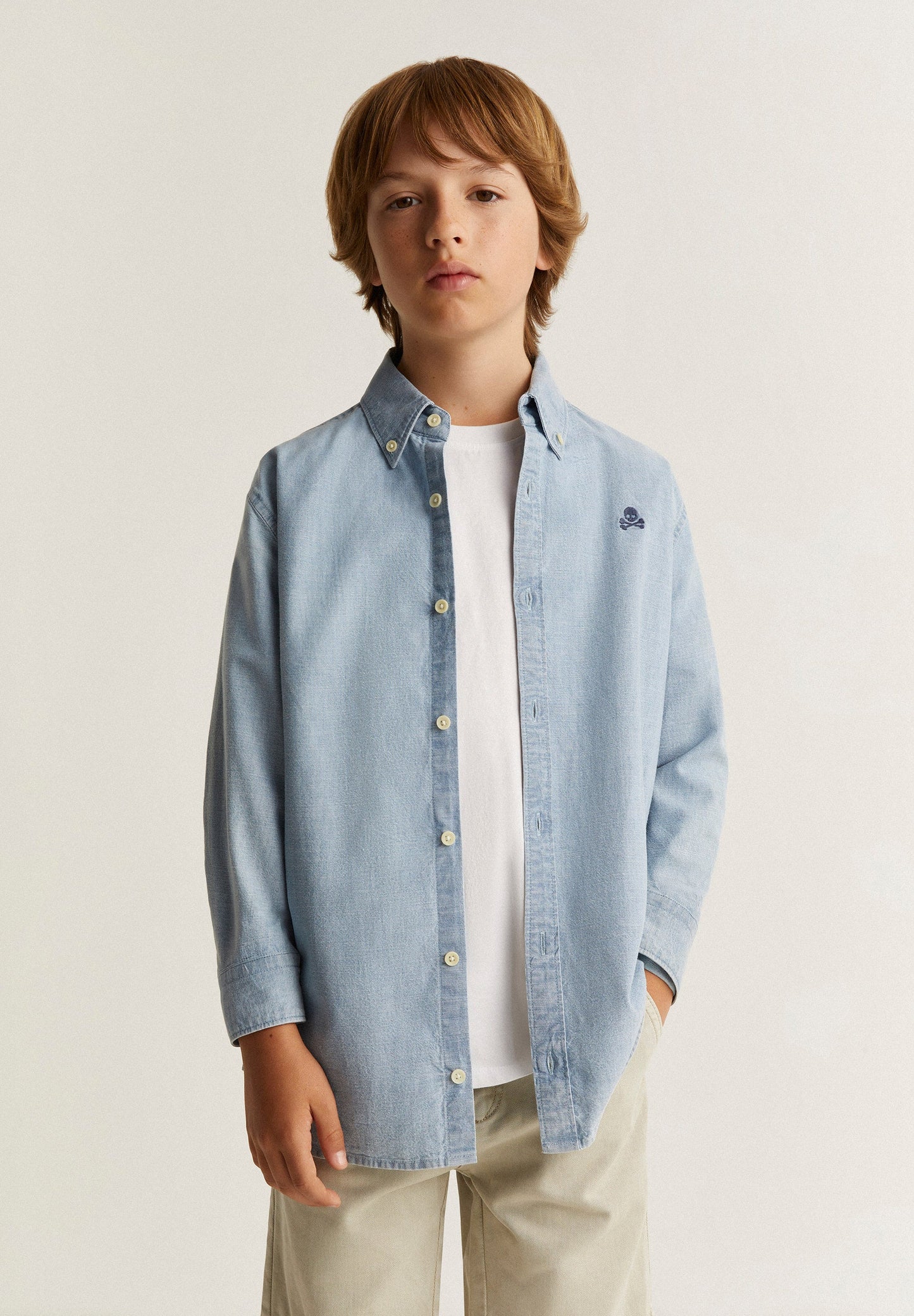 BUTTON-DOWN COLLAR DENIM SHIRT