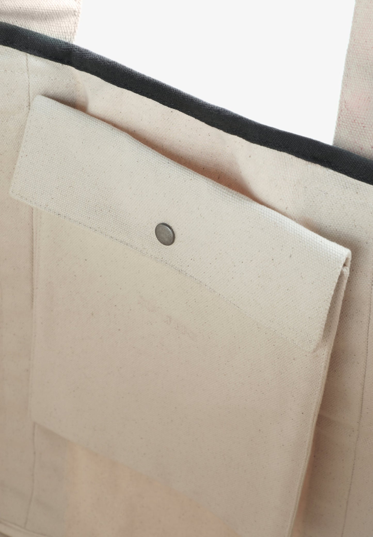 BAG WITH LEATHER DETAILS