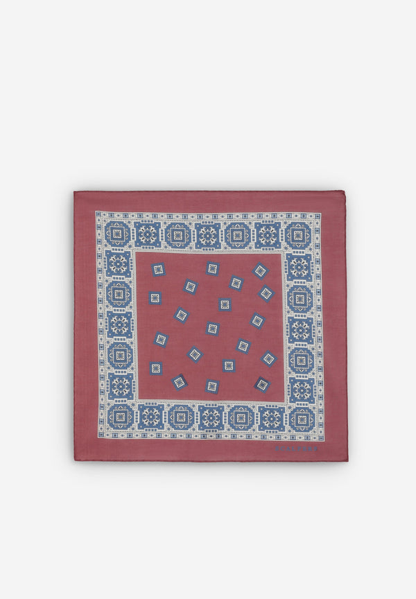 POCKET SQUARE WITH CONTRAST MOTIFS