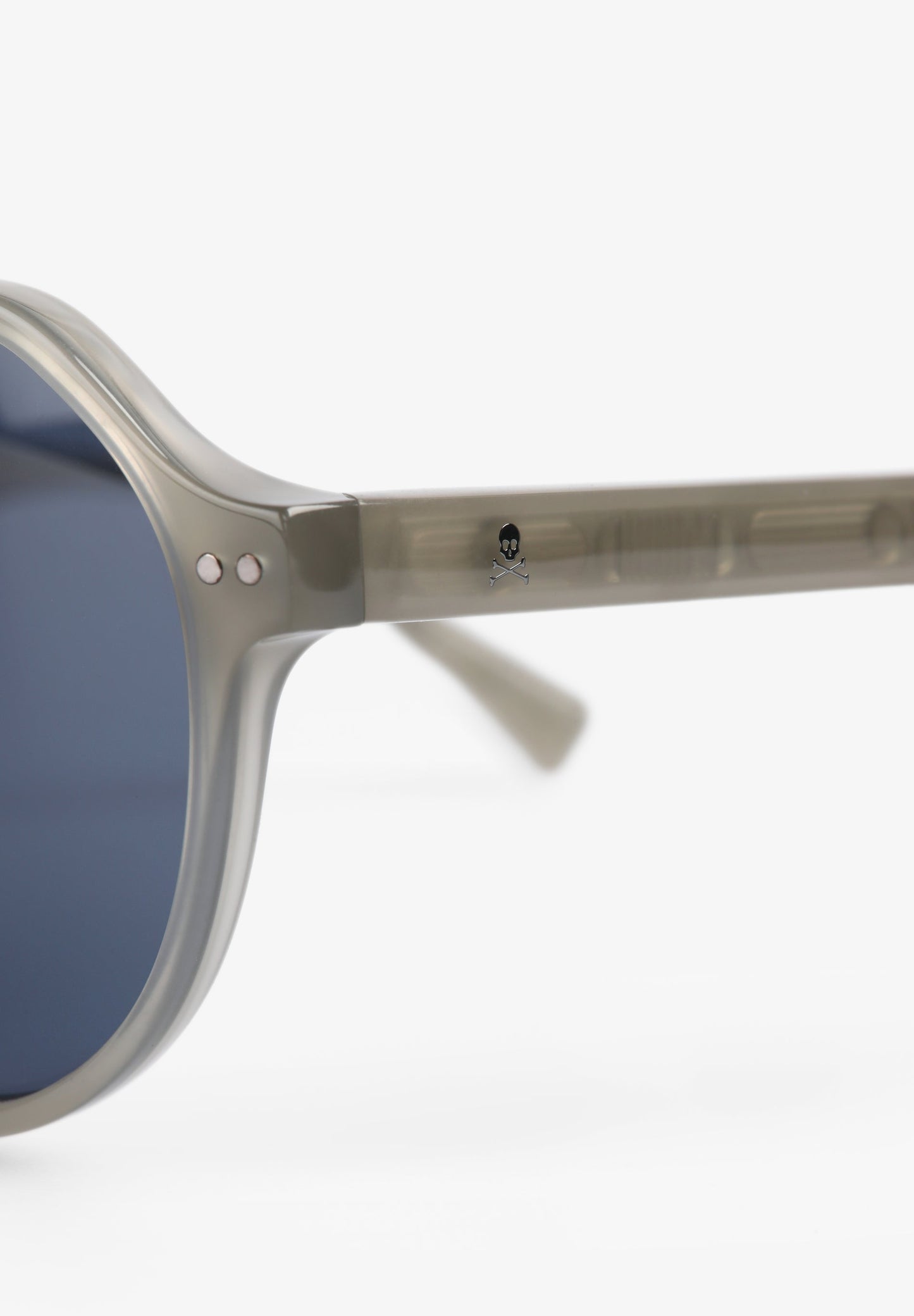 FINE OVAL SUNGLASSES