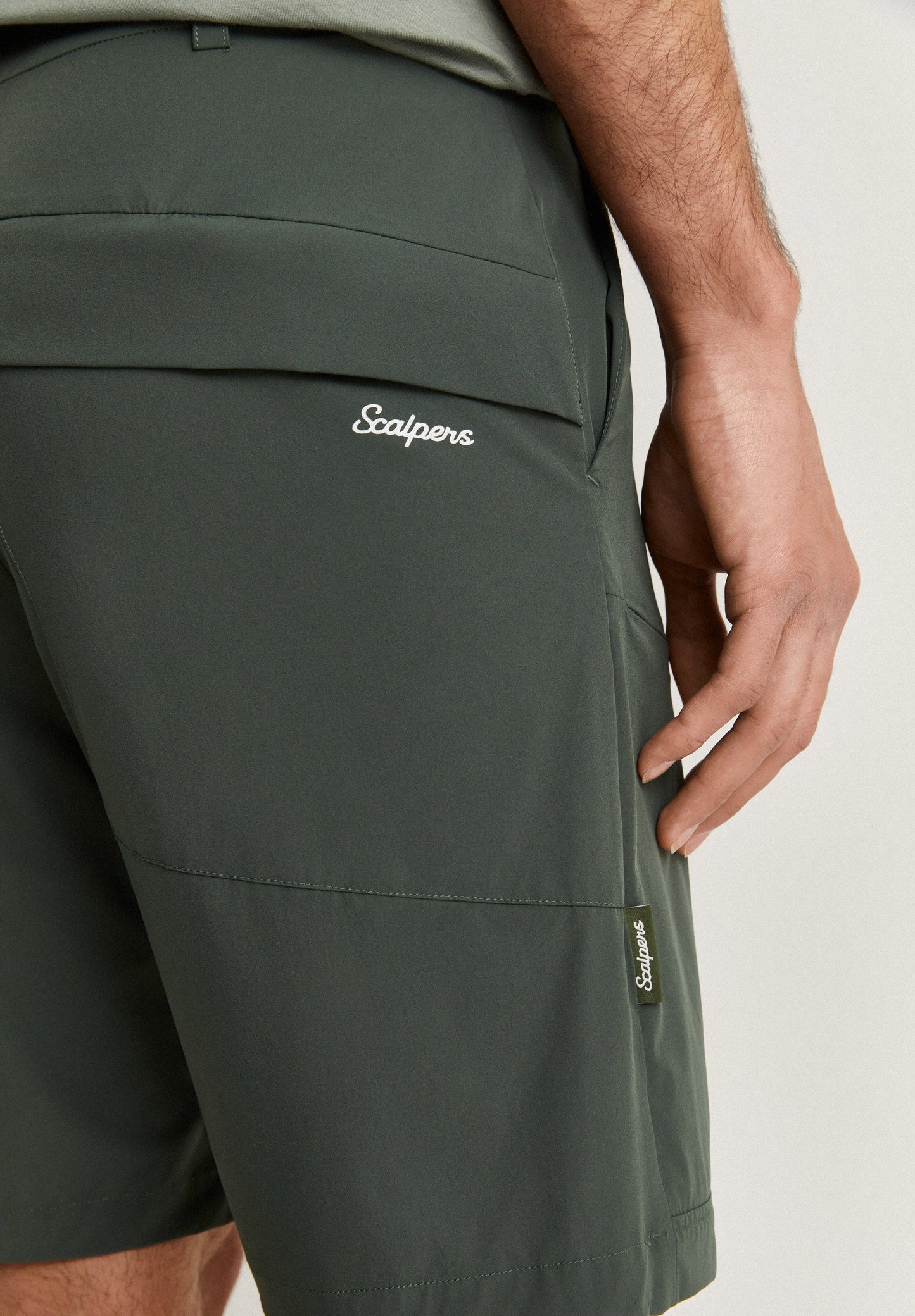 ADRENALINE TECHNICAL BERMUDA SHORTS WITH FRONT POCKETS