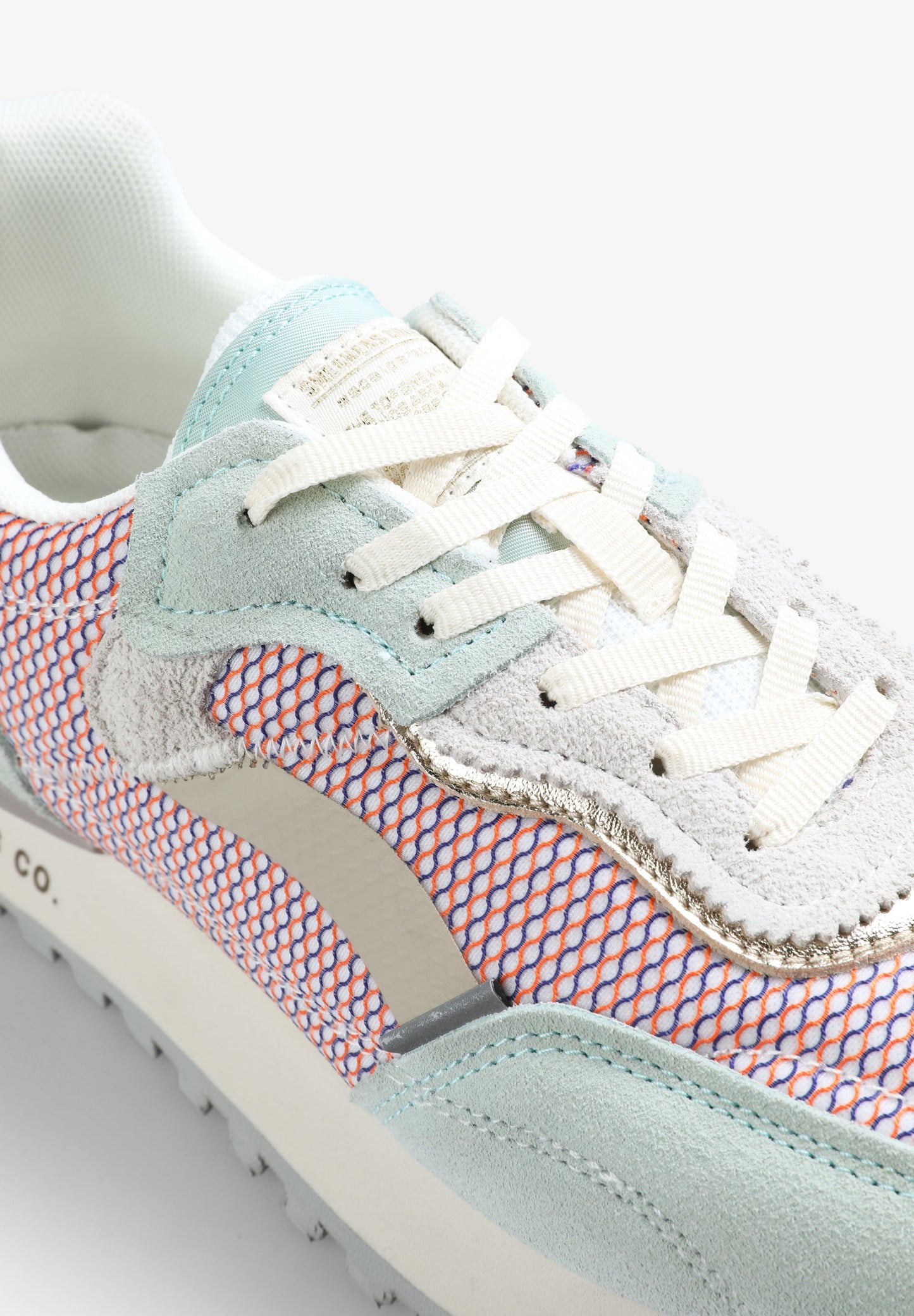 SNEAKERS ALTAS DETALLES SERRAJE - Scalpers
