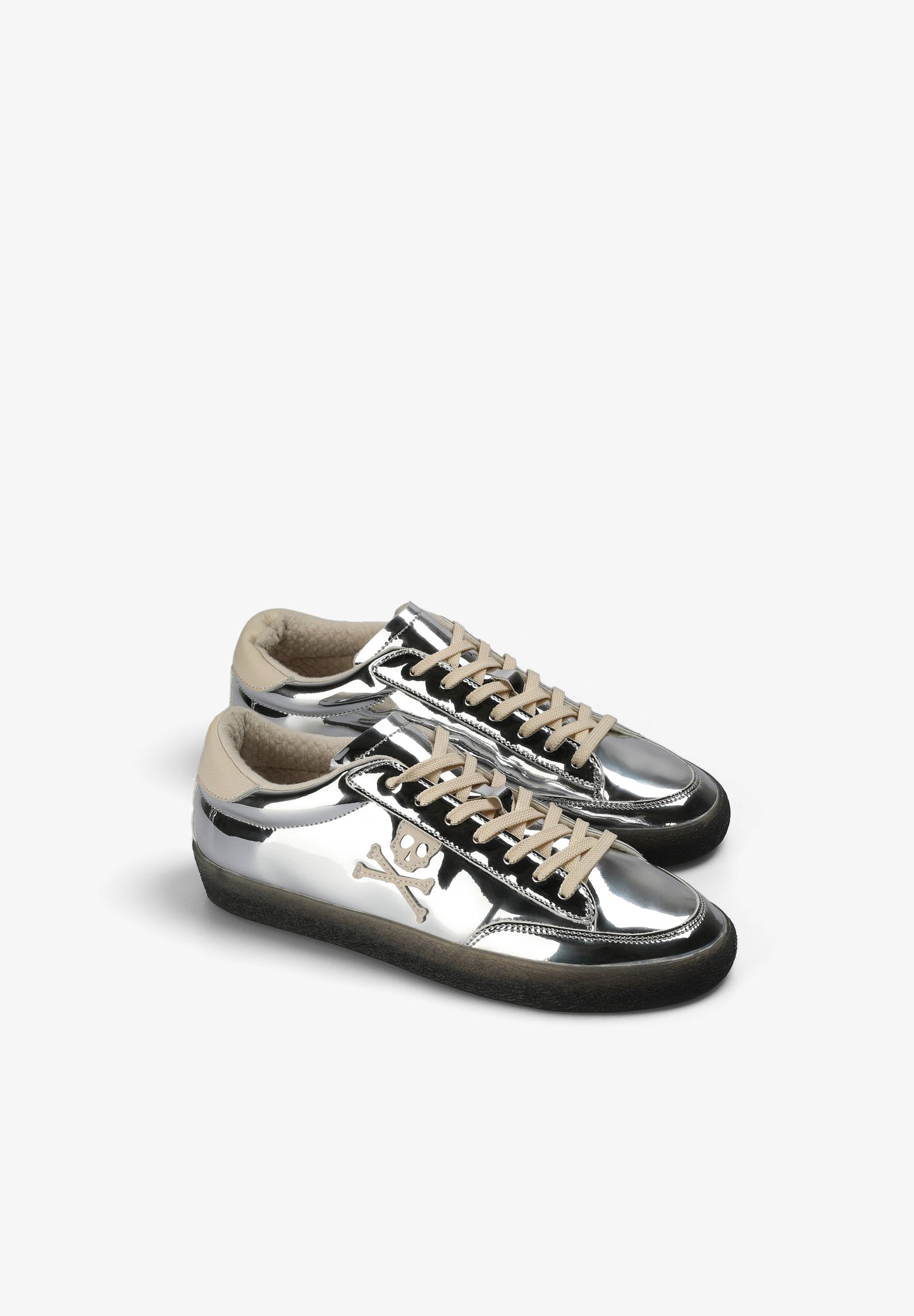 METALLIC SKULL SNEAKERS