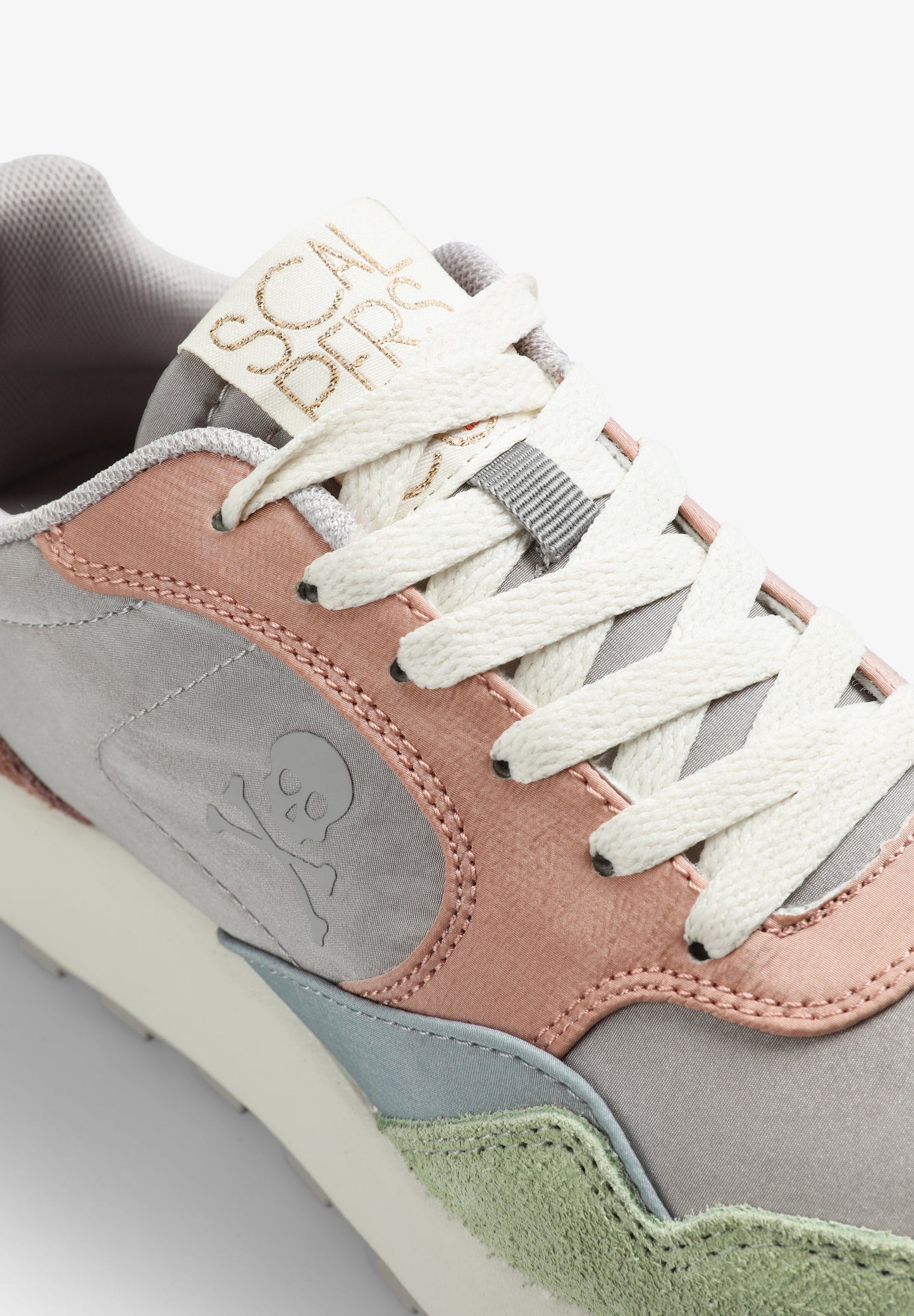 SNEAKERS LIGERAS SUELA ALTA DENTADA - Scalpers
