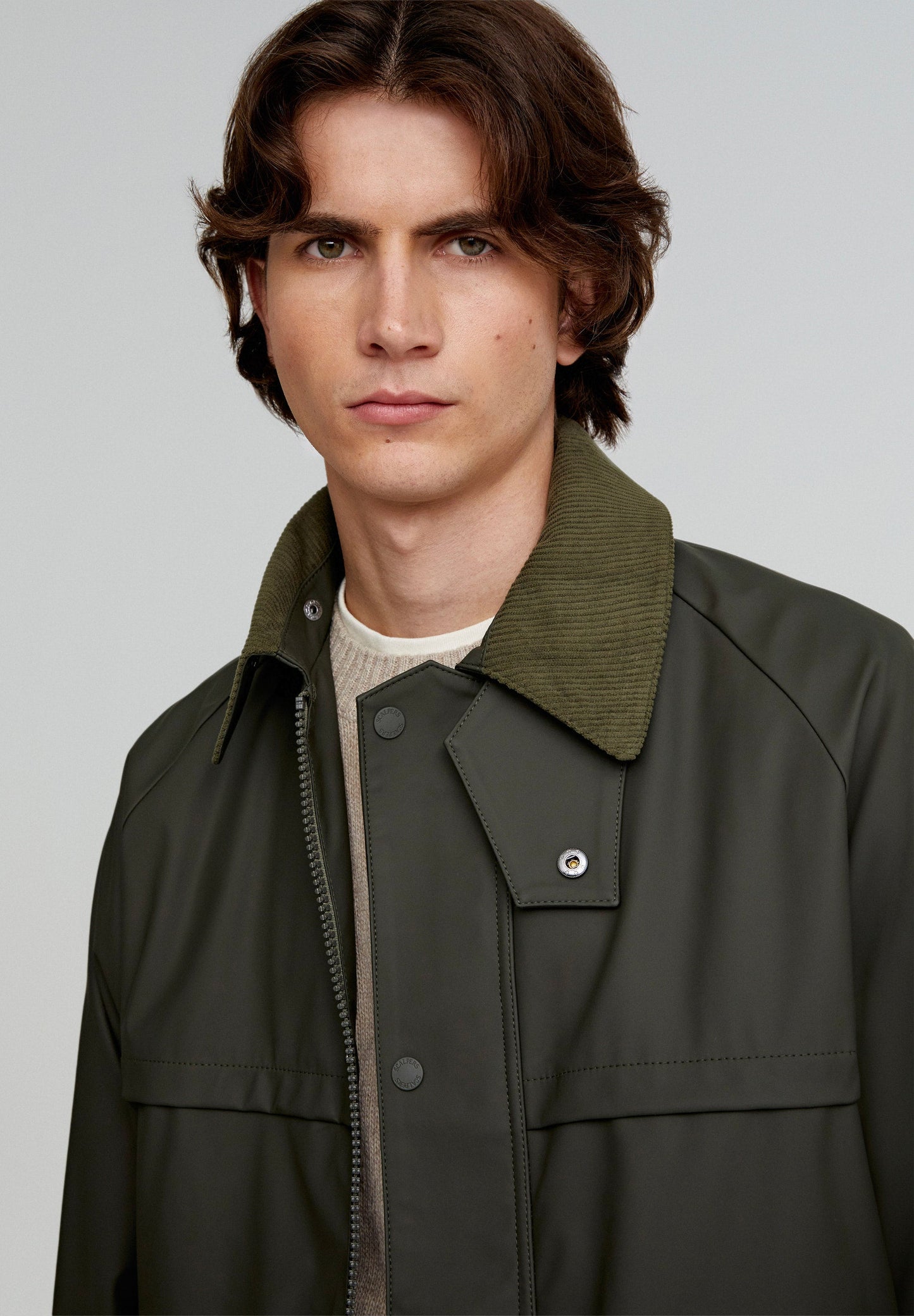 TECHNICAL JACKET WITH CORDUROY COLLAR