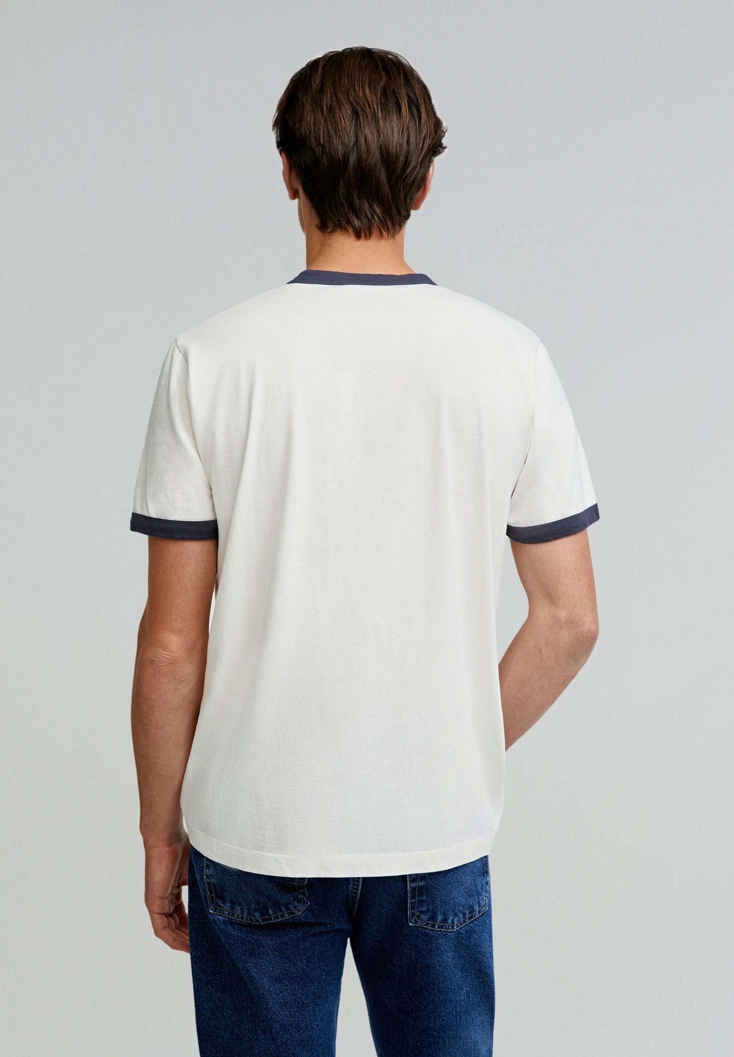 CONTRAST HEM T-SHIRT