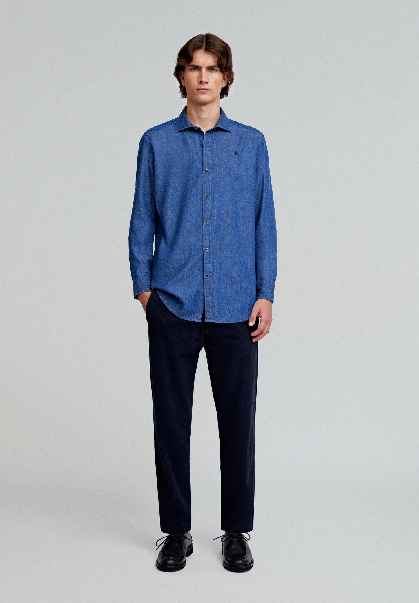 CONTRAST DENIM OXFORD SHIRT