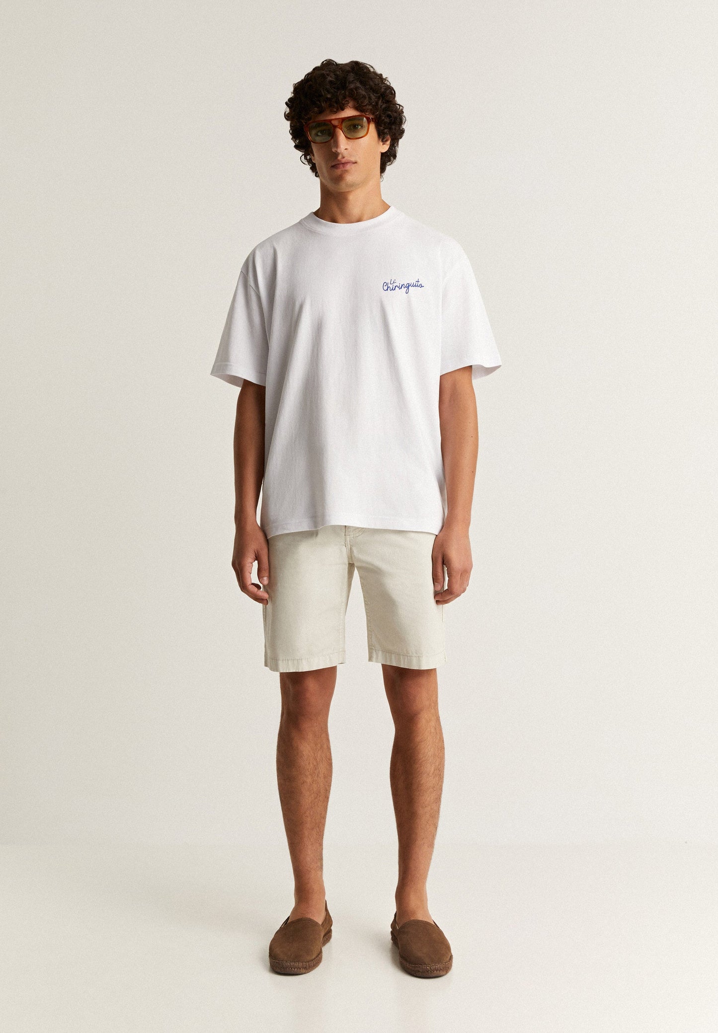 BEACH OE TEE