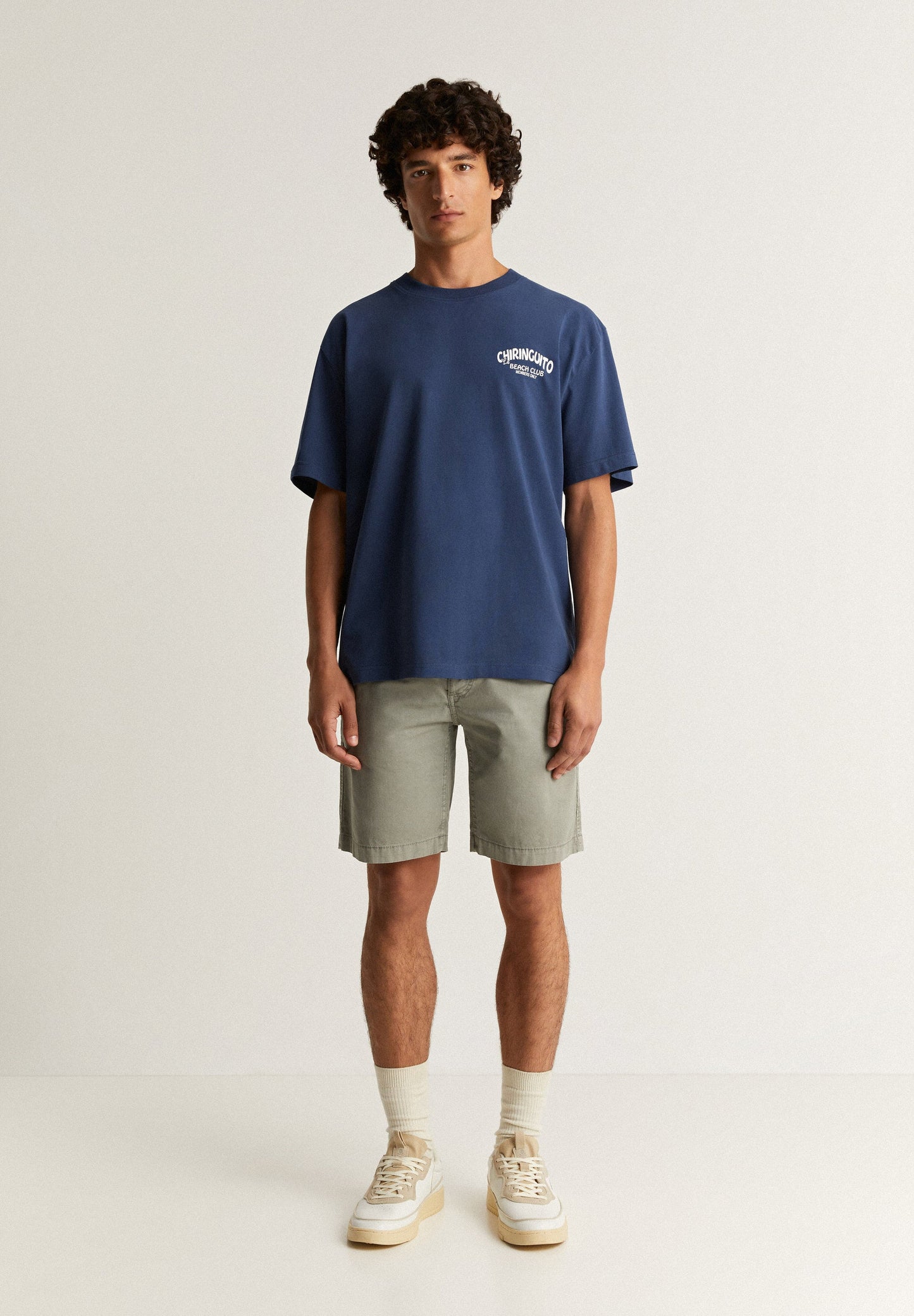 ESSENTIAL OE TEE