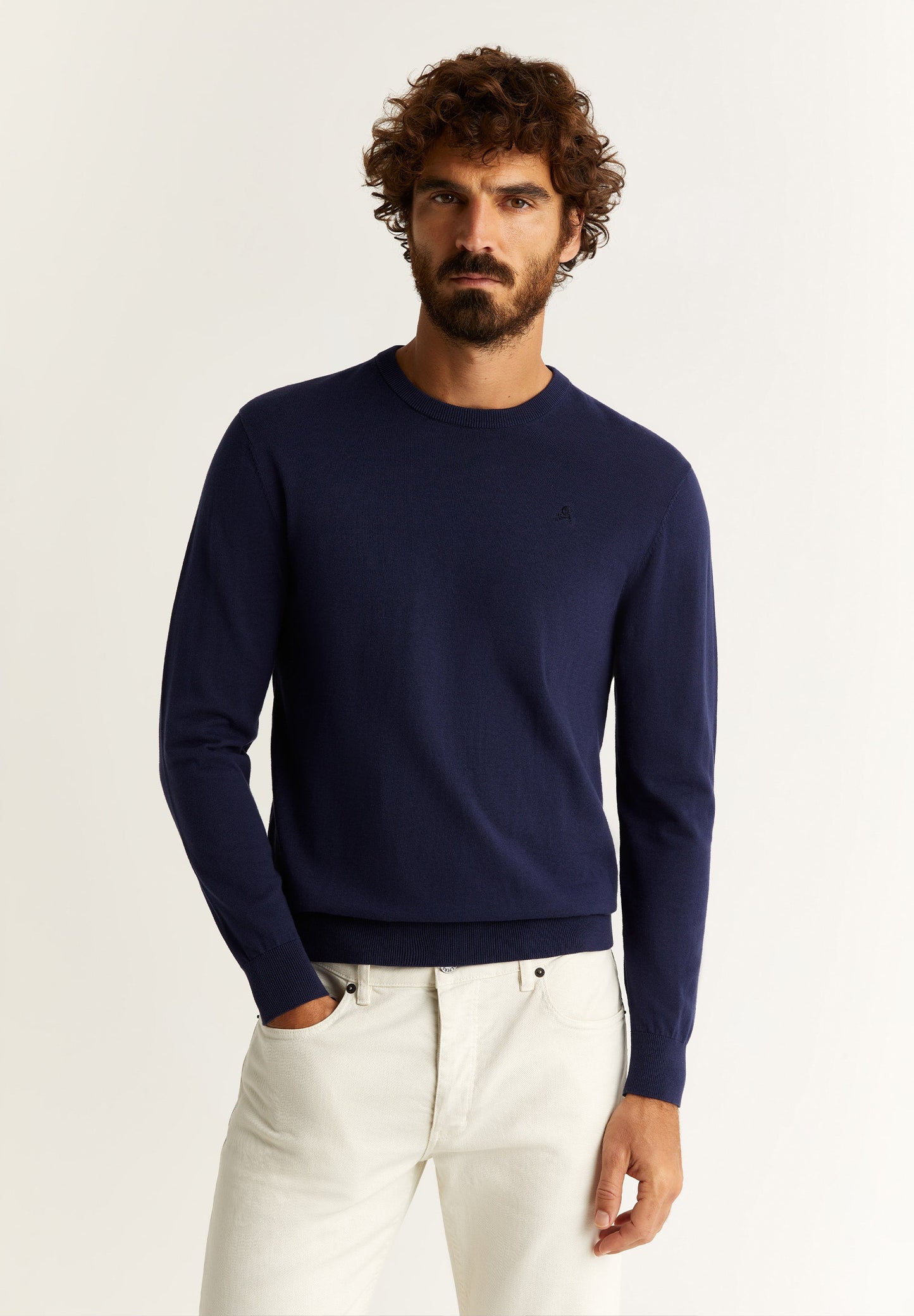 ROUND NECK SWEATER WITH SKULL